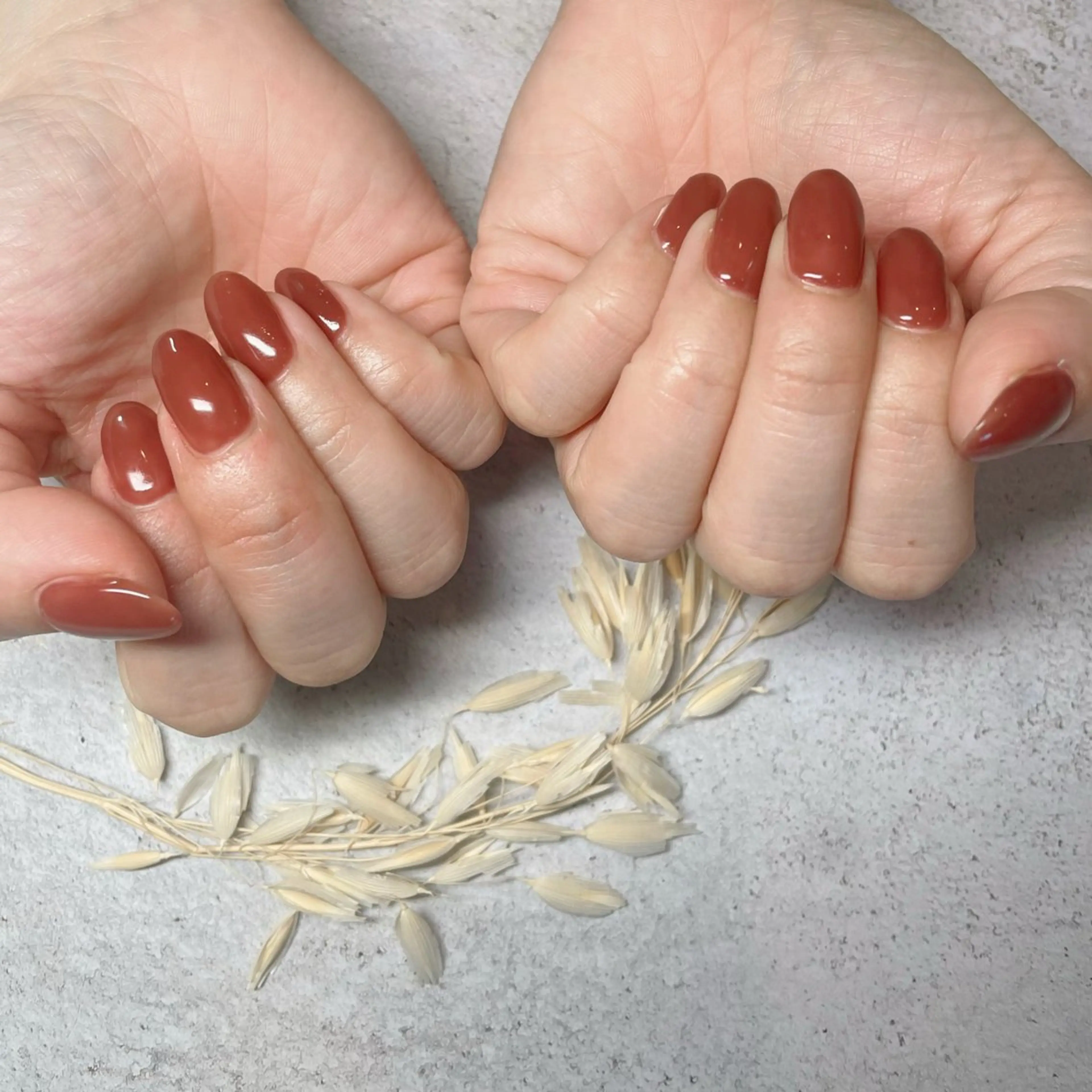 ネイル オフィスネイル ワンカラーネイル nailsalon SIMB.のネイルデザイン