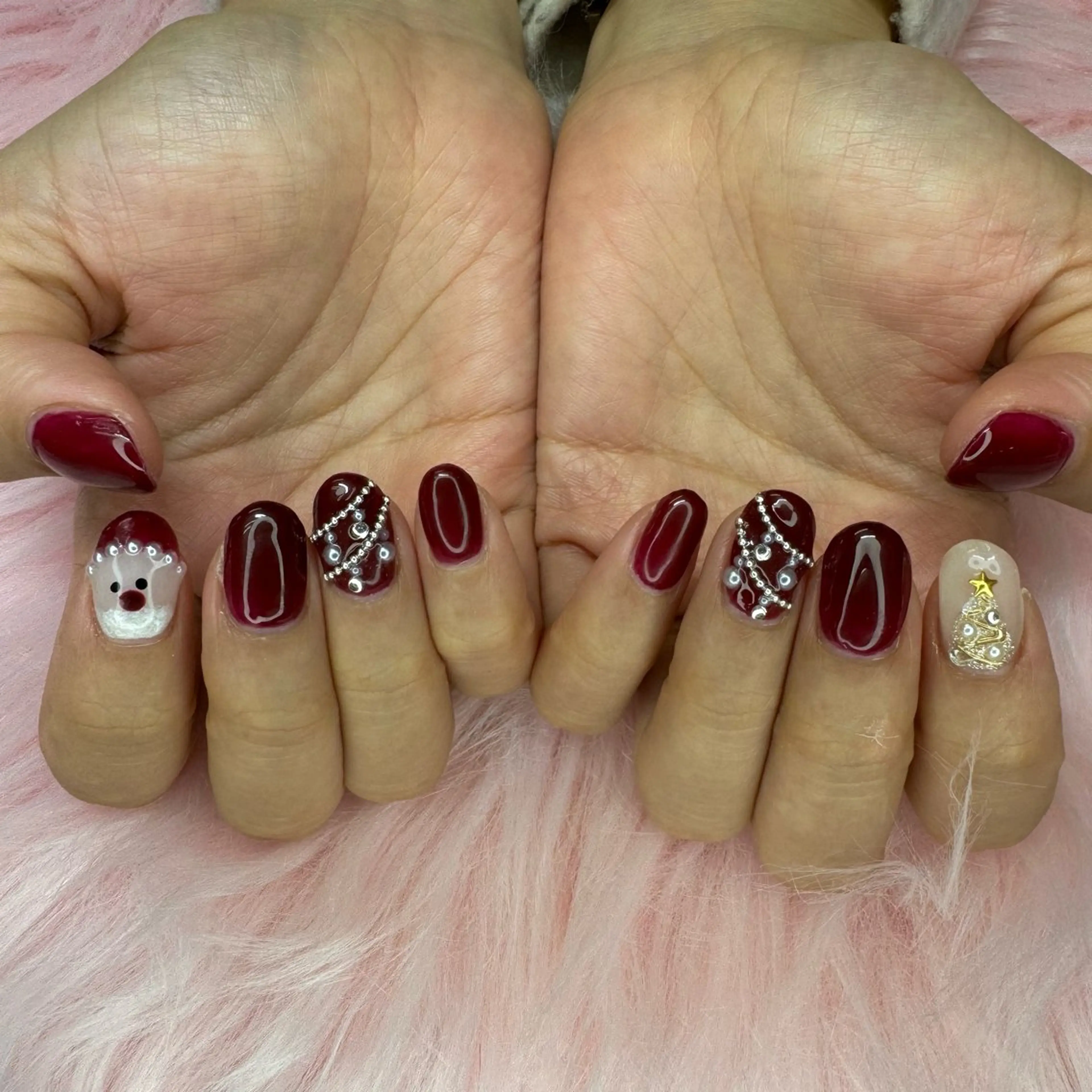 ネイル 冬ネイル クリスマス ハンドネイル nail spaß所属・WAKALU .のネイルデザイン