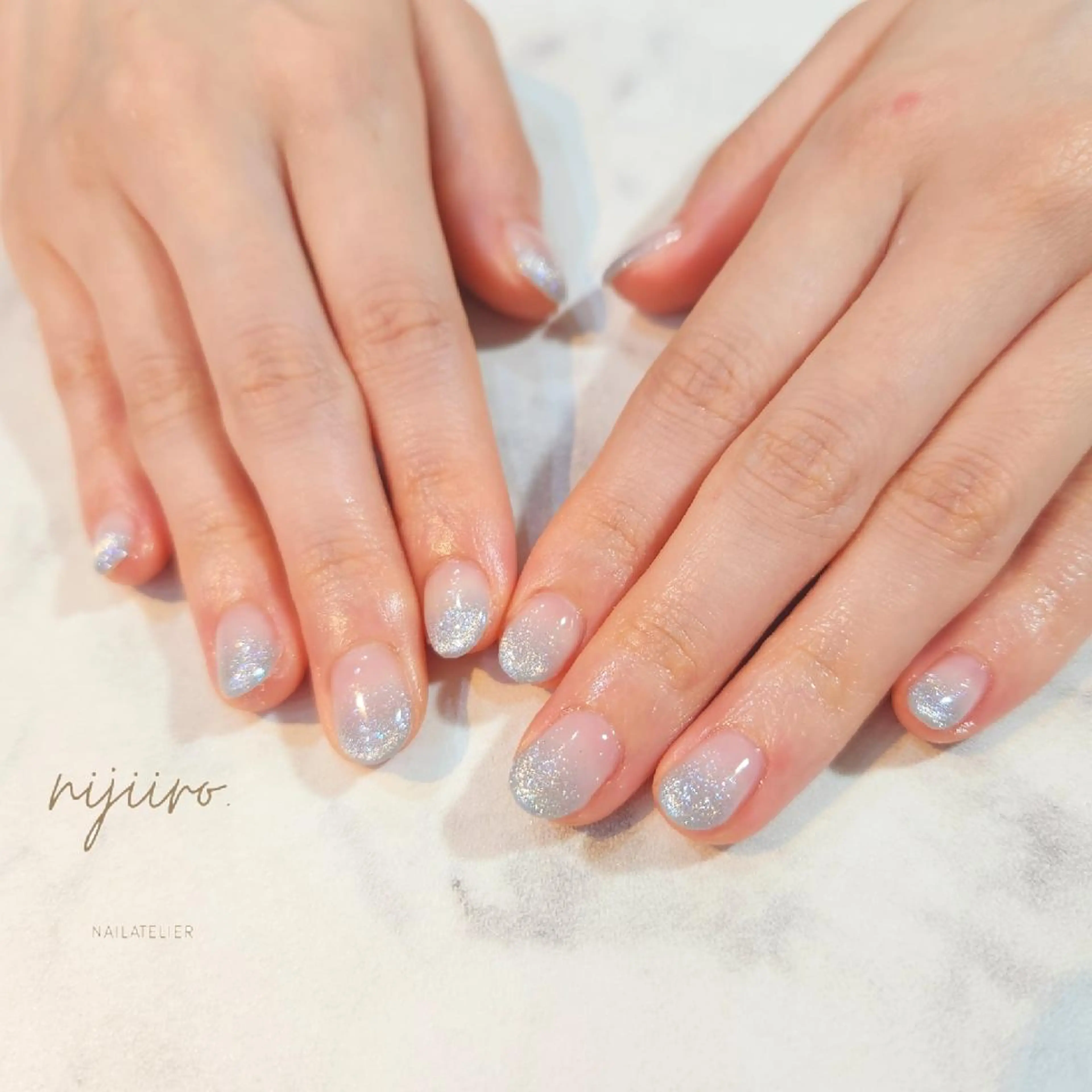 ネイル グラデーション マグネットネイル ハンドネイル nailatelier nijiiro.所属・nijiiro🌈 サトウのネイルデザイン