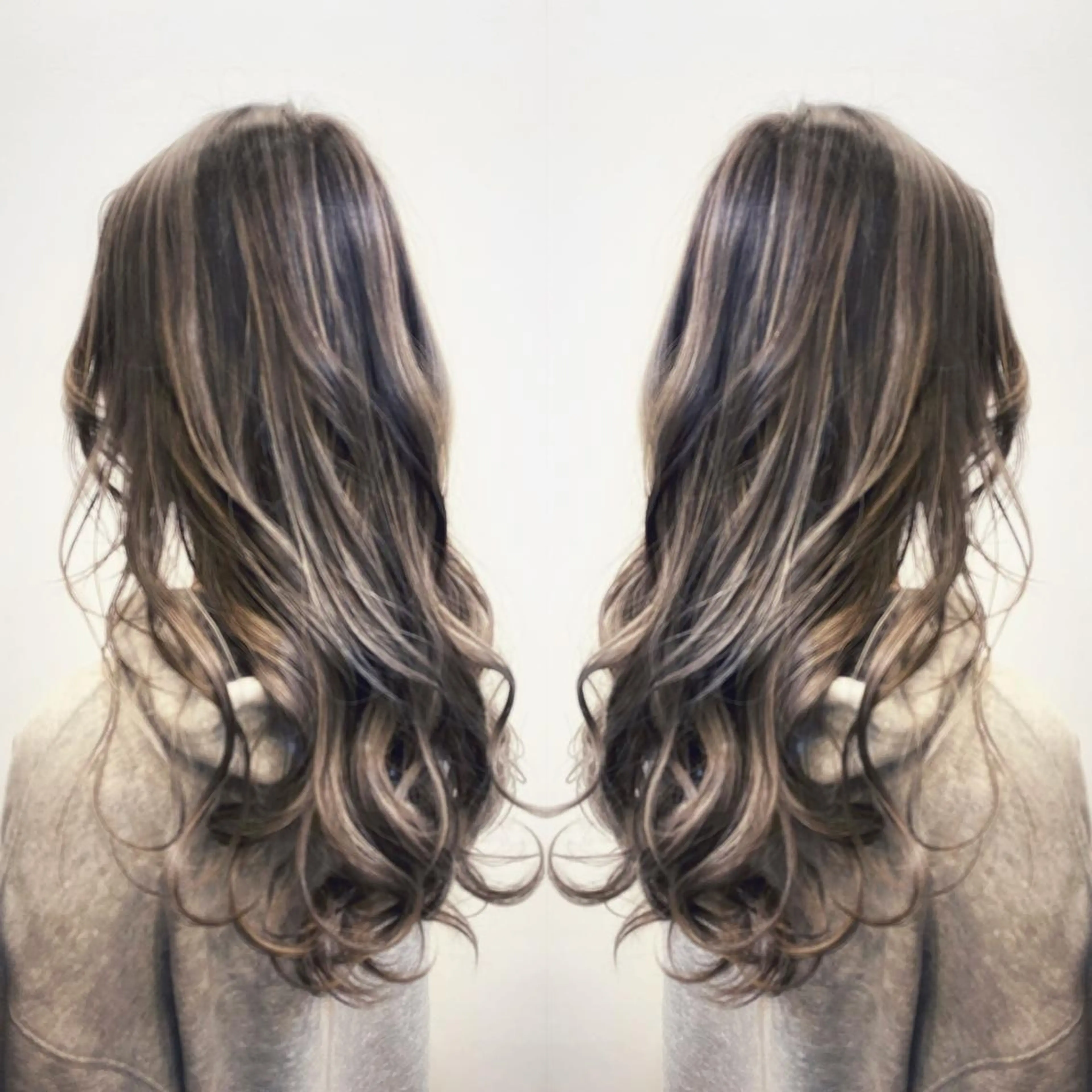 ⚜️新規限定⚜️期間限定特別価格ブリーチ+デザインカラー+トリートメントの写真