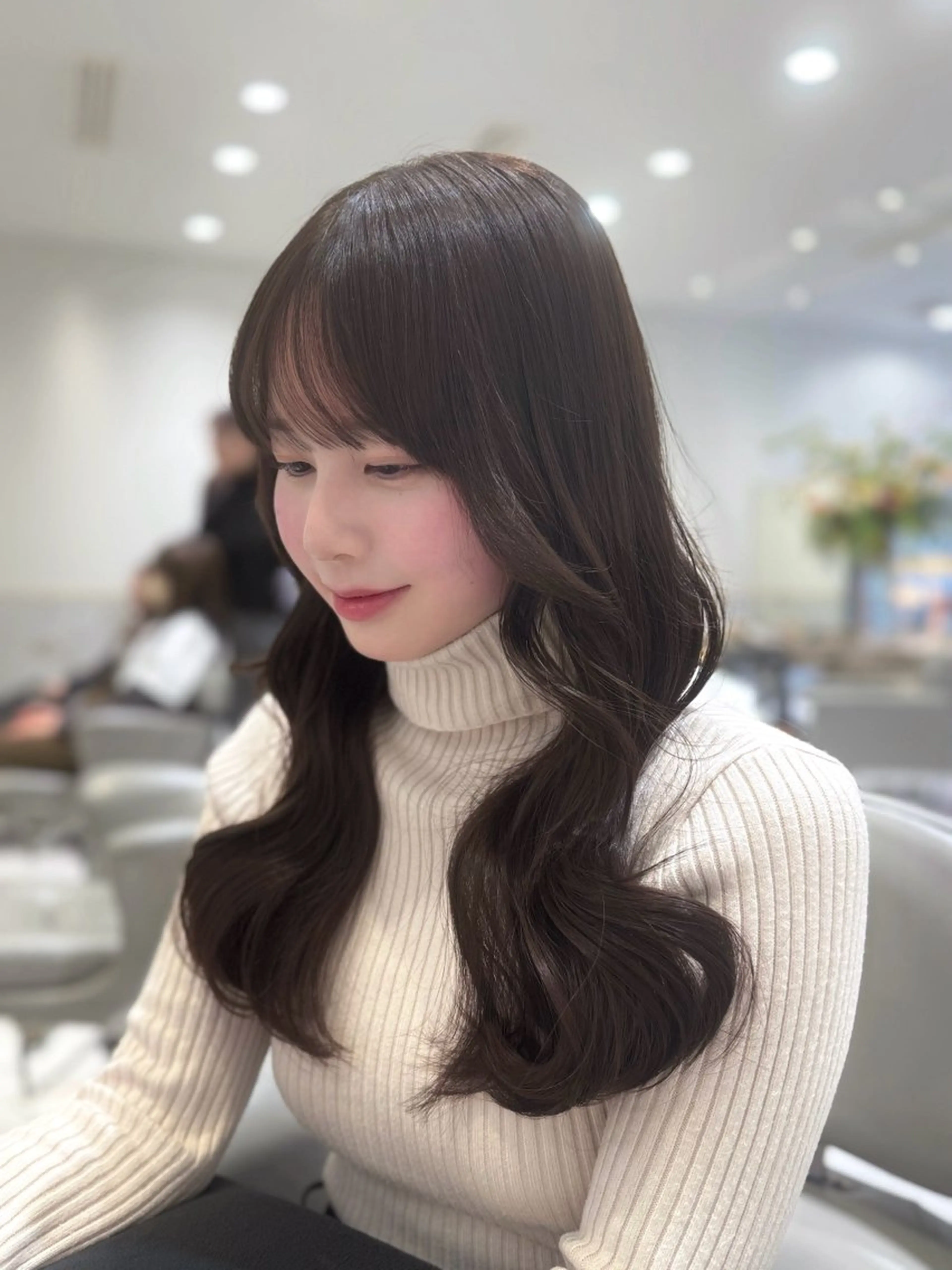 ロング カラー 透明感カラー ヘアカラー costes 今井芽依のヘアスタイル