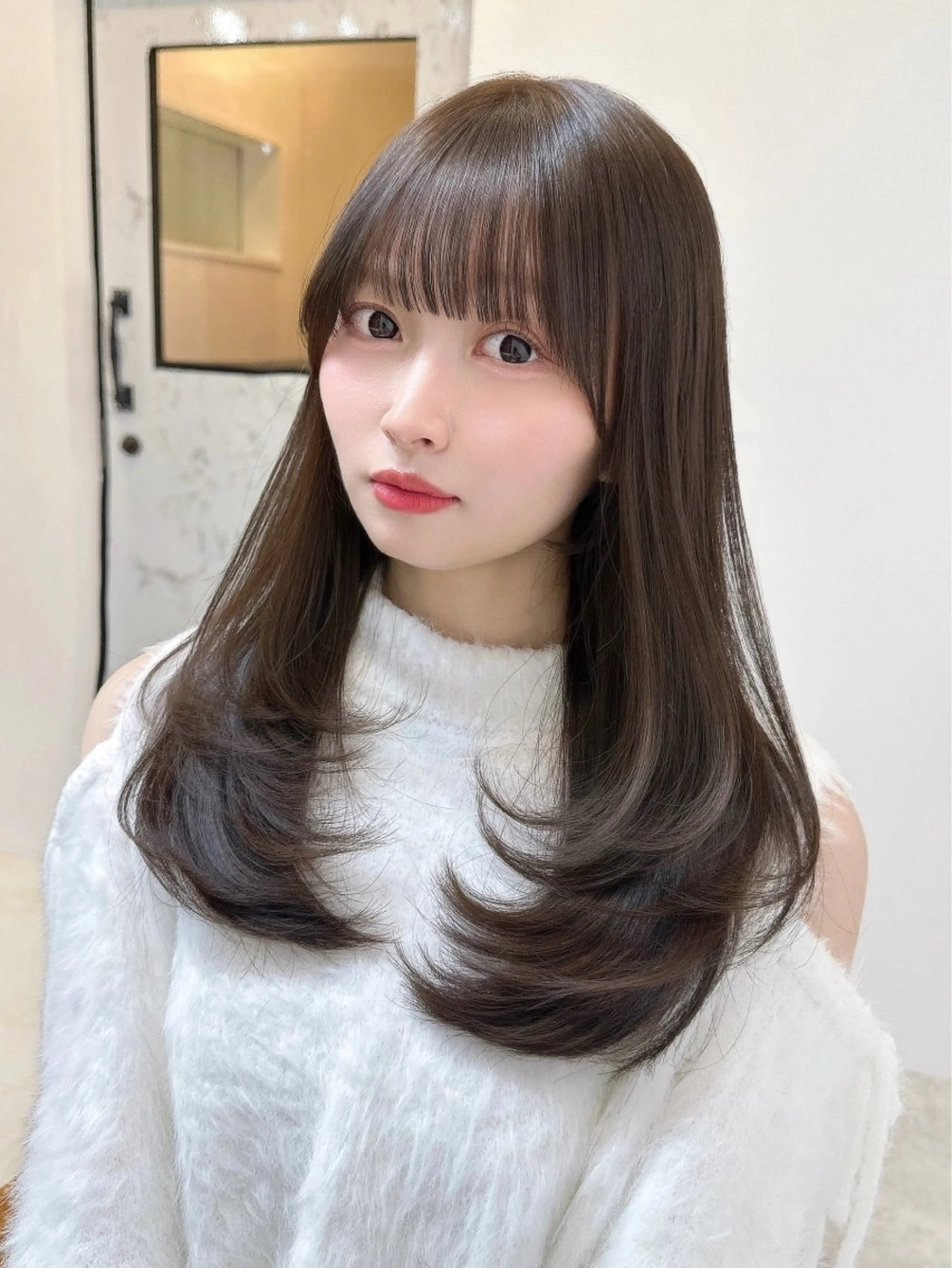ロング カラー ヘアアレンジ カット ヘアカラー トリートメント FERiCIA.  表参道所属・レイヤーカット 🪄吉野翔悟のヘアスタイル