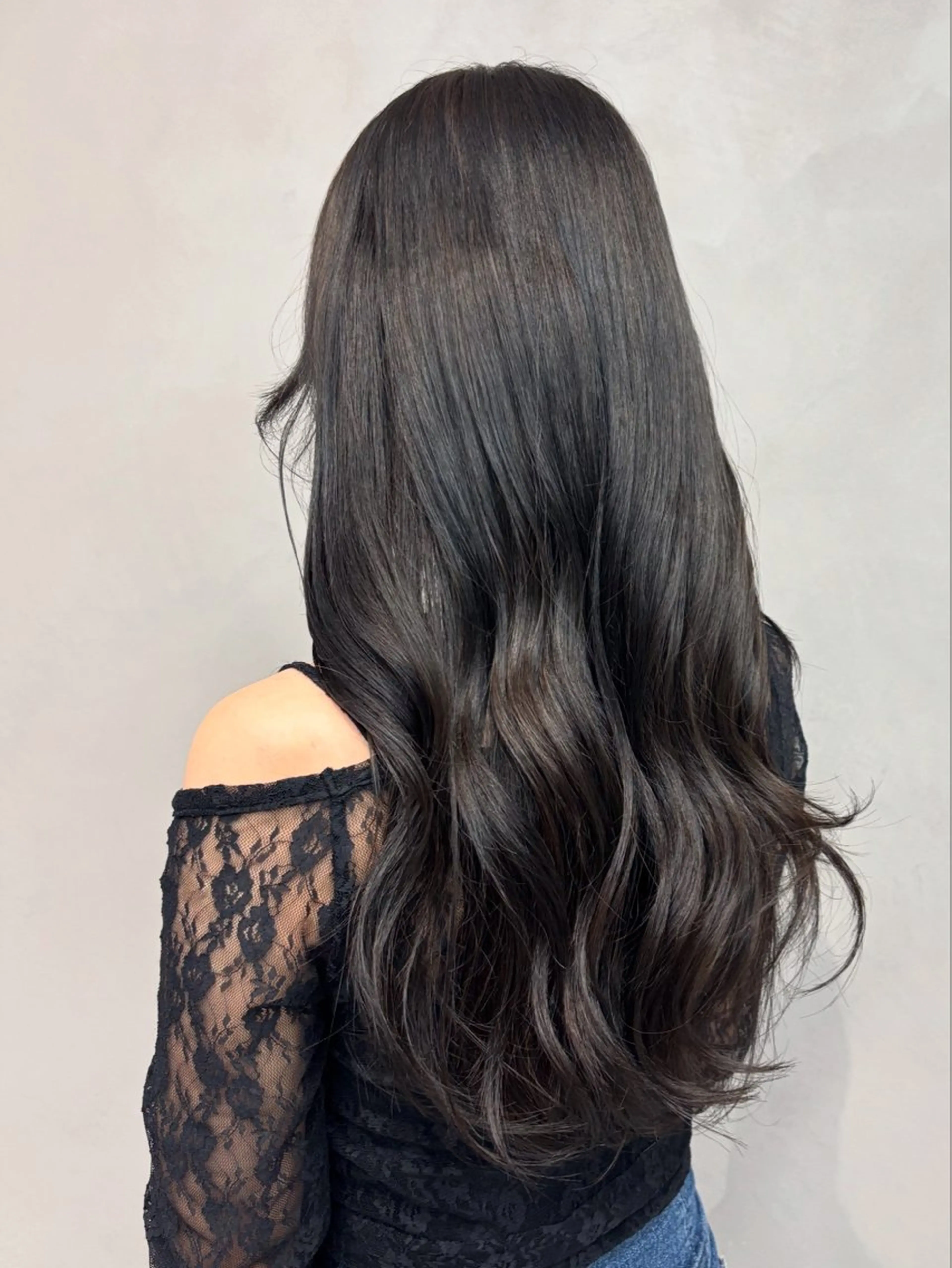 ロング カラー 川瀬 加奈のヘアスタイル