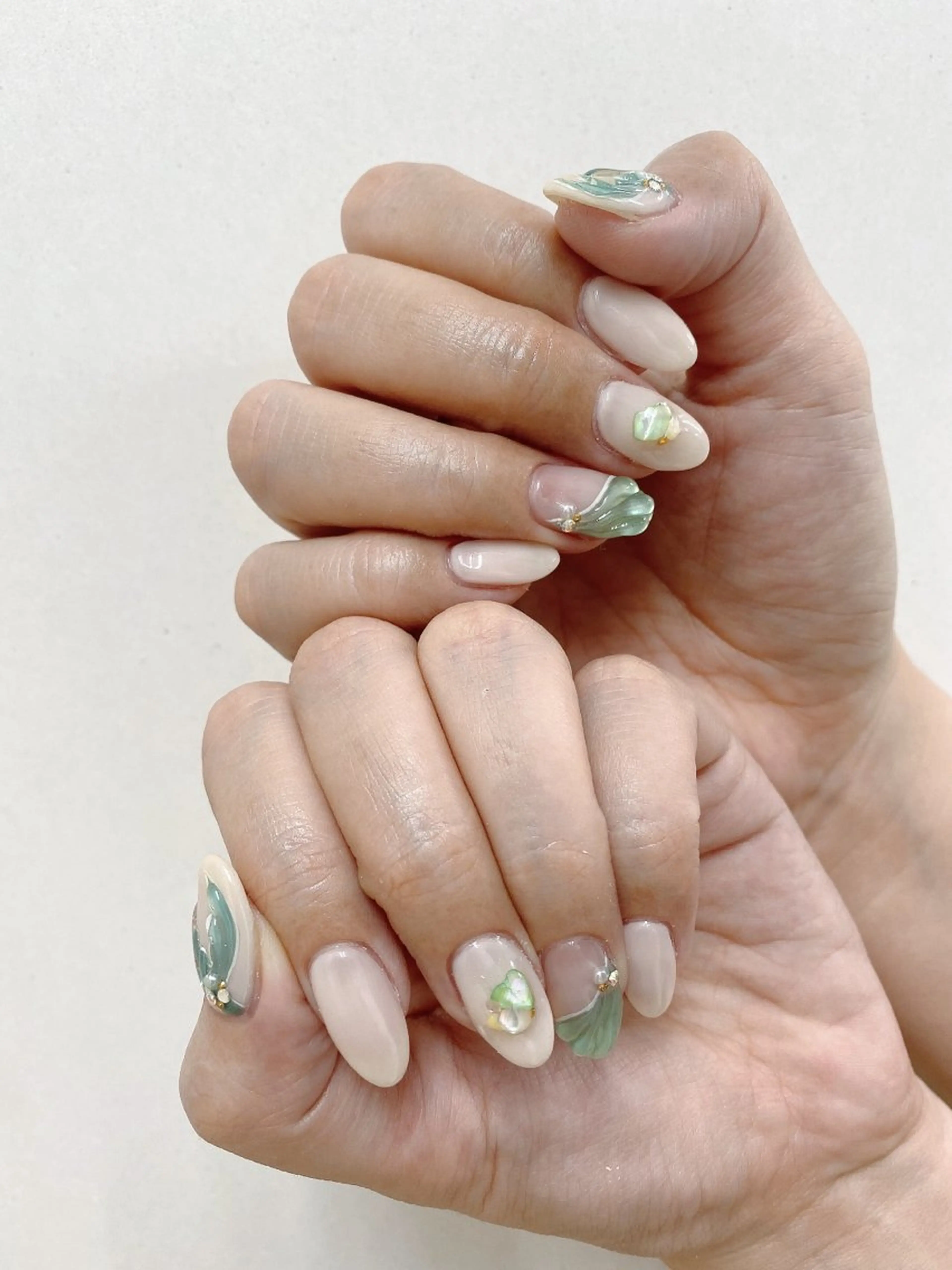 ミディアム le lien nailのネイルデザイン