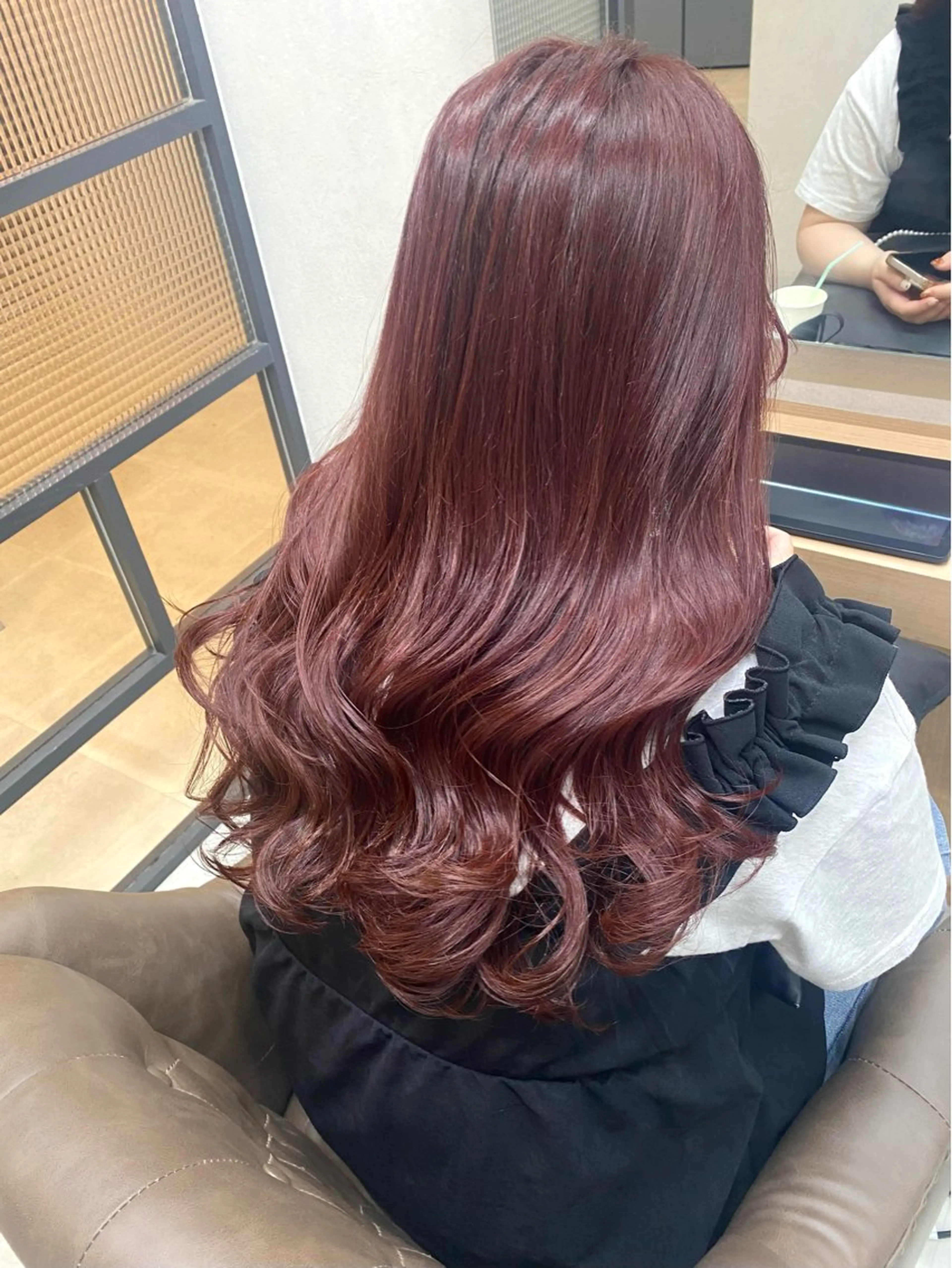 ロング ピンクブラウン ヘアカラー トリートメント HARUKA🍒 toccaのヘアスタイル