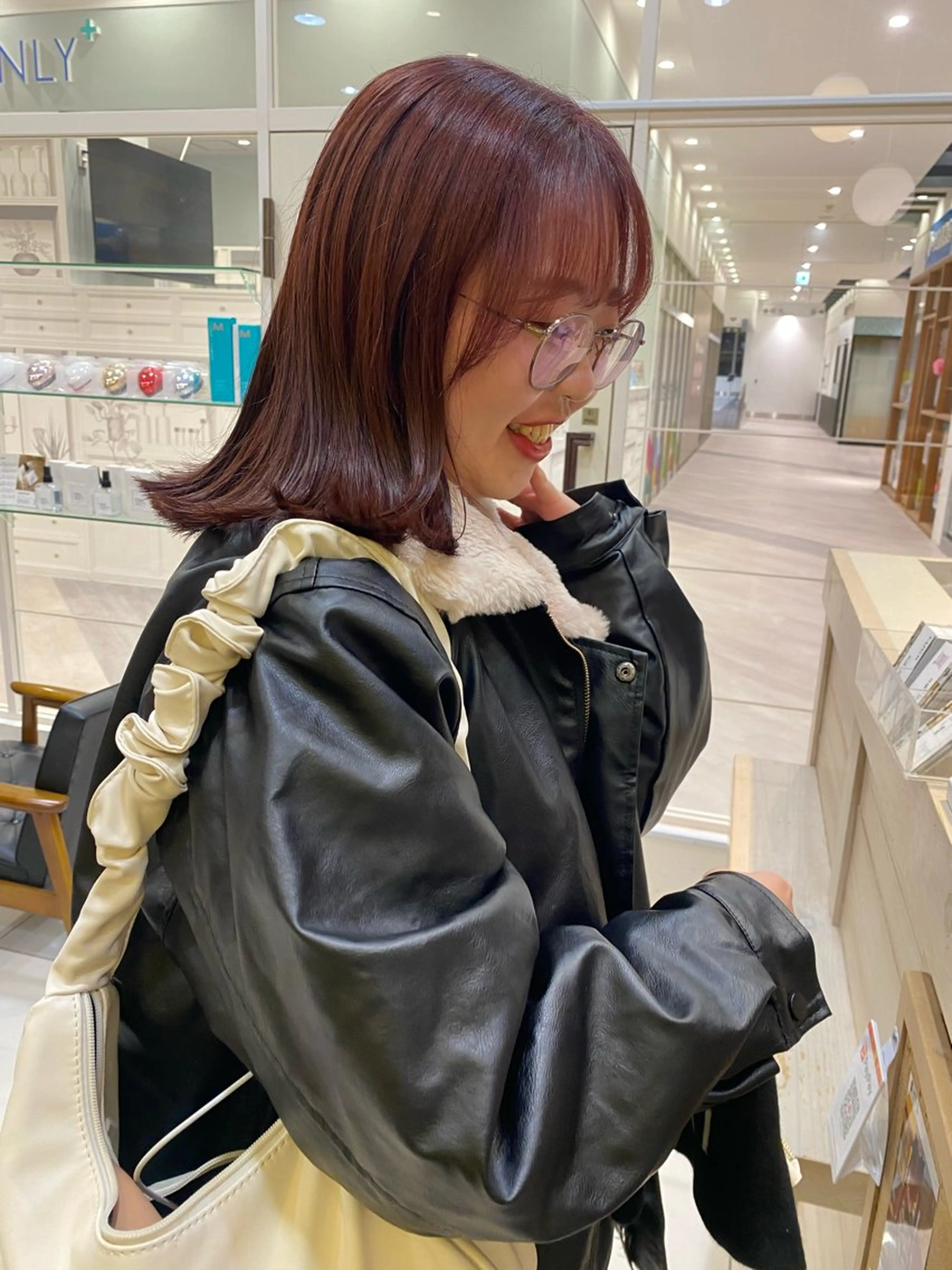 セミロング カラー riho/ブリーチ/ デザインカラー/辻堂のヘアスタイル