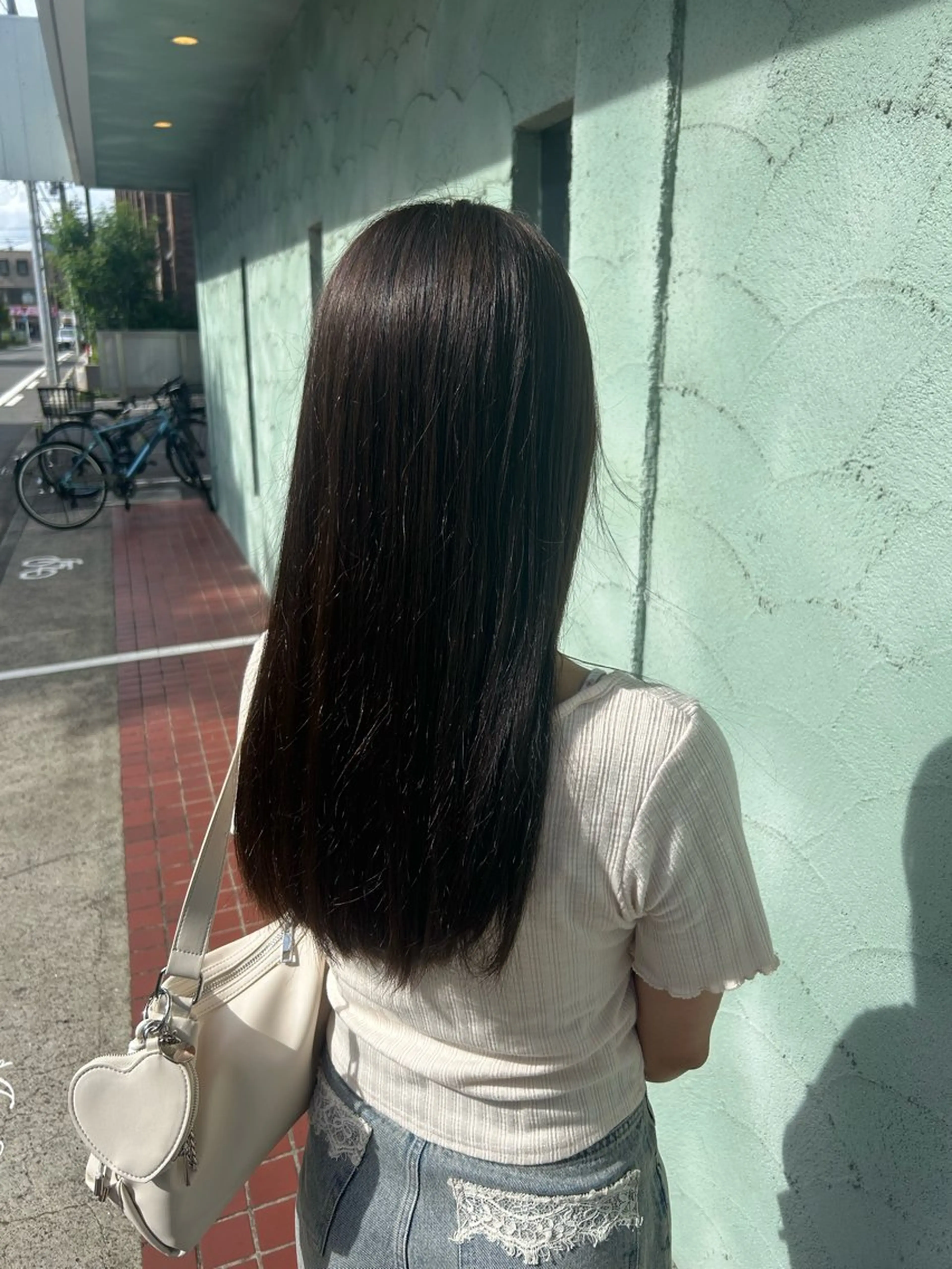 ロング アッシュ 【ブリーチモデル募集 】サキ🫧のヘアスタイル