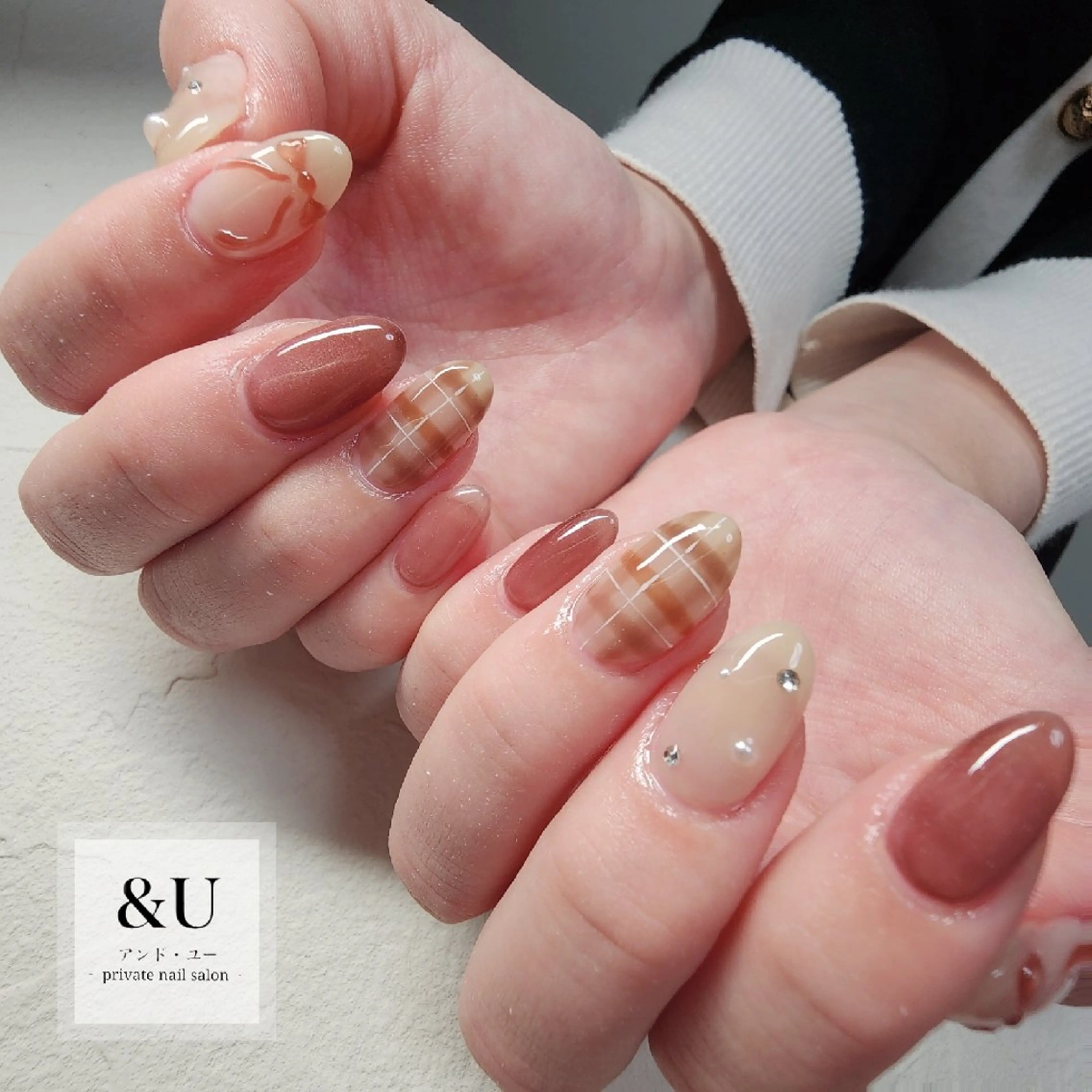 ネイル ロングネイル 持ち込み ハンドネイル ＆Ｕ (アンド・ユー)のネイルデザイン