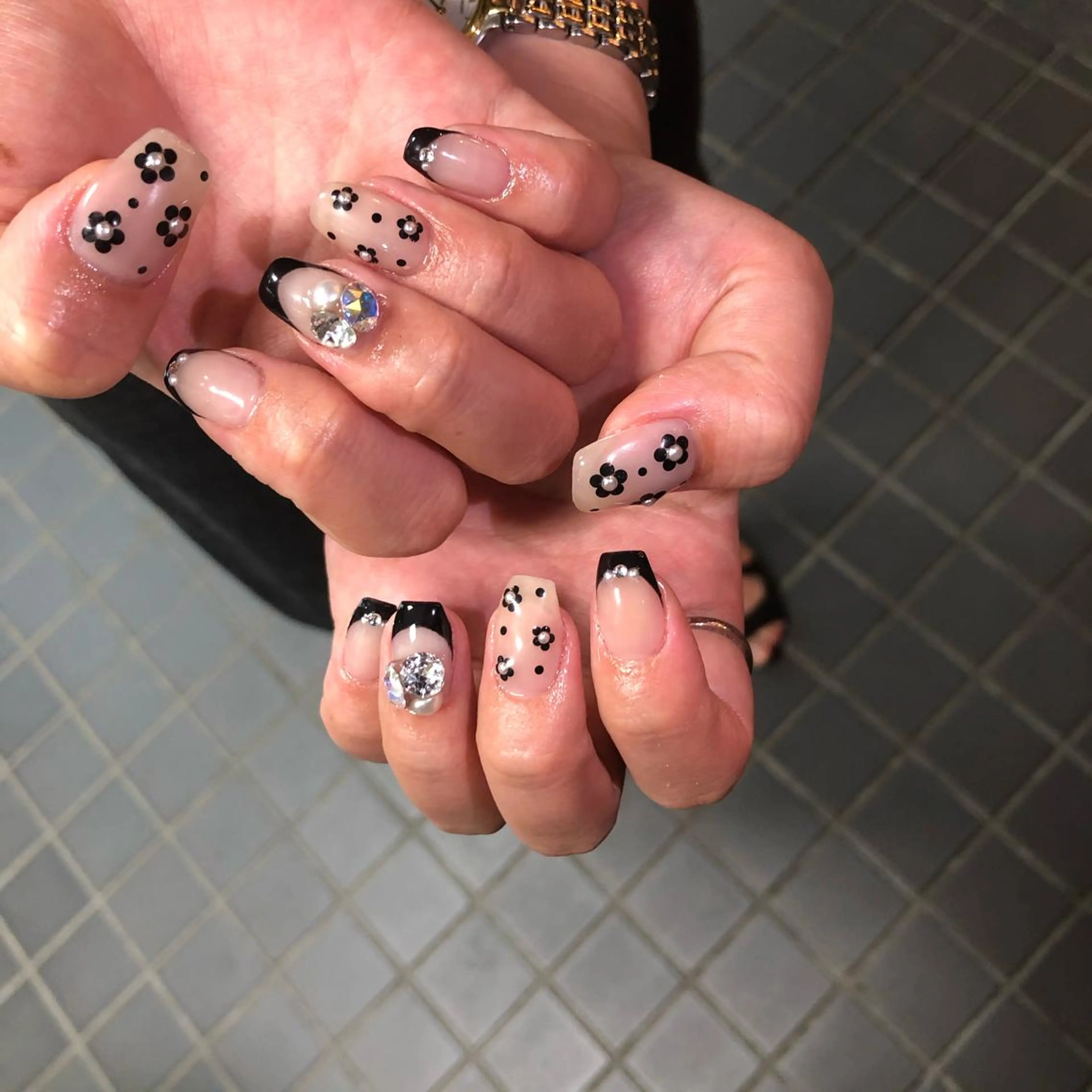 ネイル ハンドネイル 河野 弥月のネイルデザイン