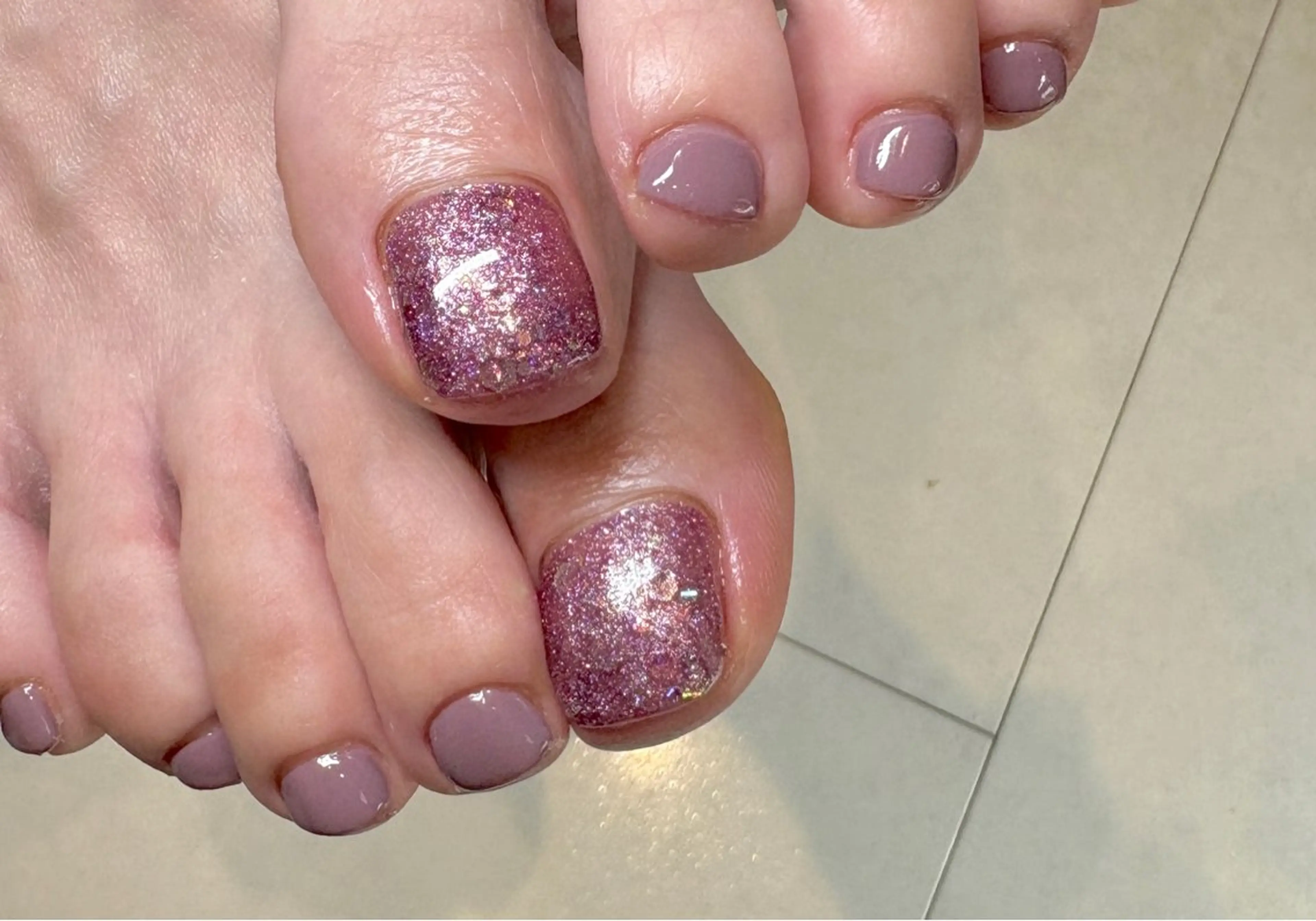 ネイル 長さ出し 持ち込み 春ネイル フットネイル N.style所属・Ｎ. styleのネイルデザイン