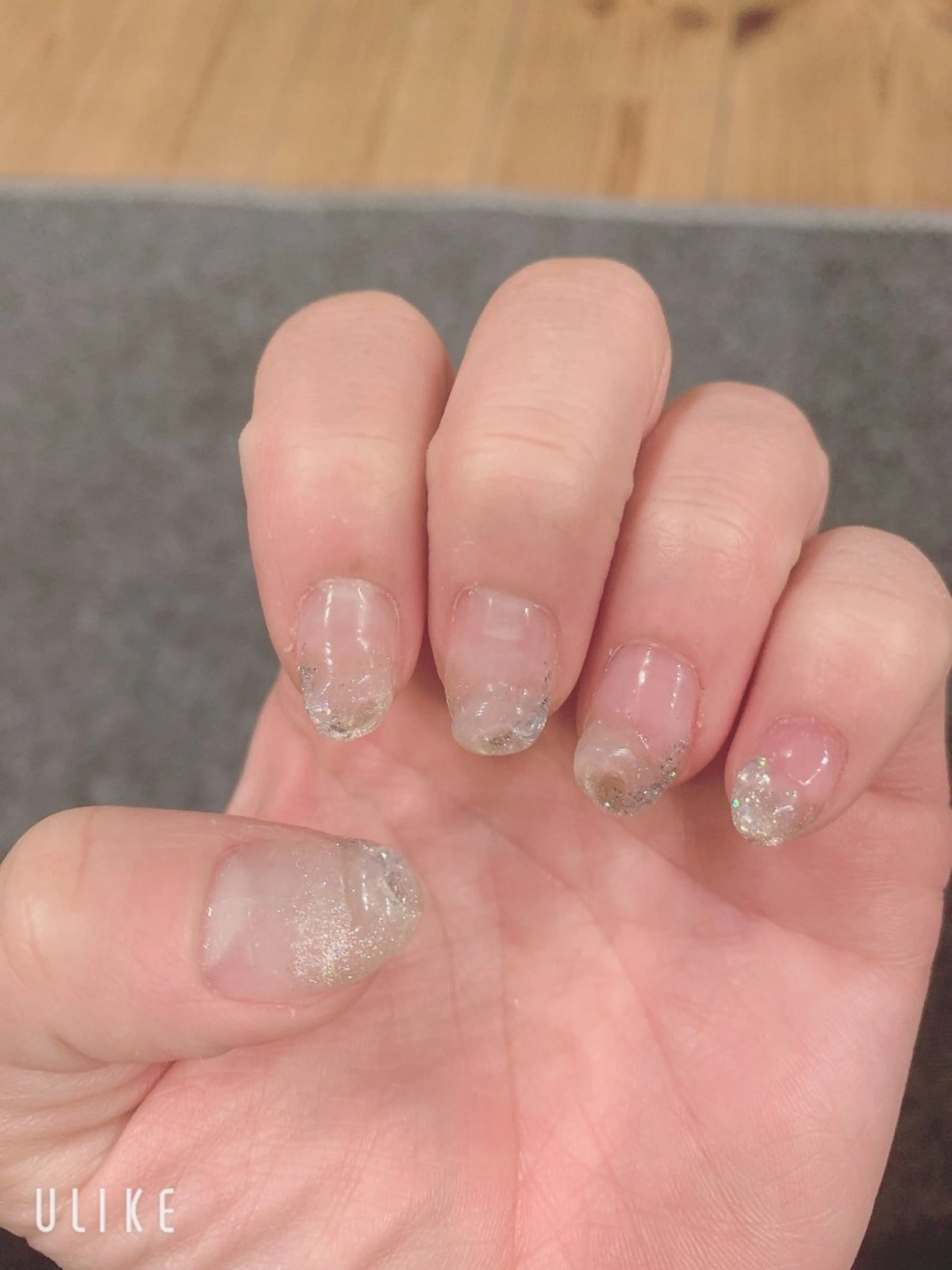 ネイル 入学式 卒業式 ラメ(グリッター) ラメグラデーション マグネットネイル SUZUKI Mのネイルデザイン