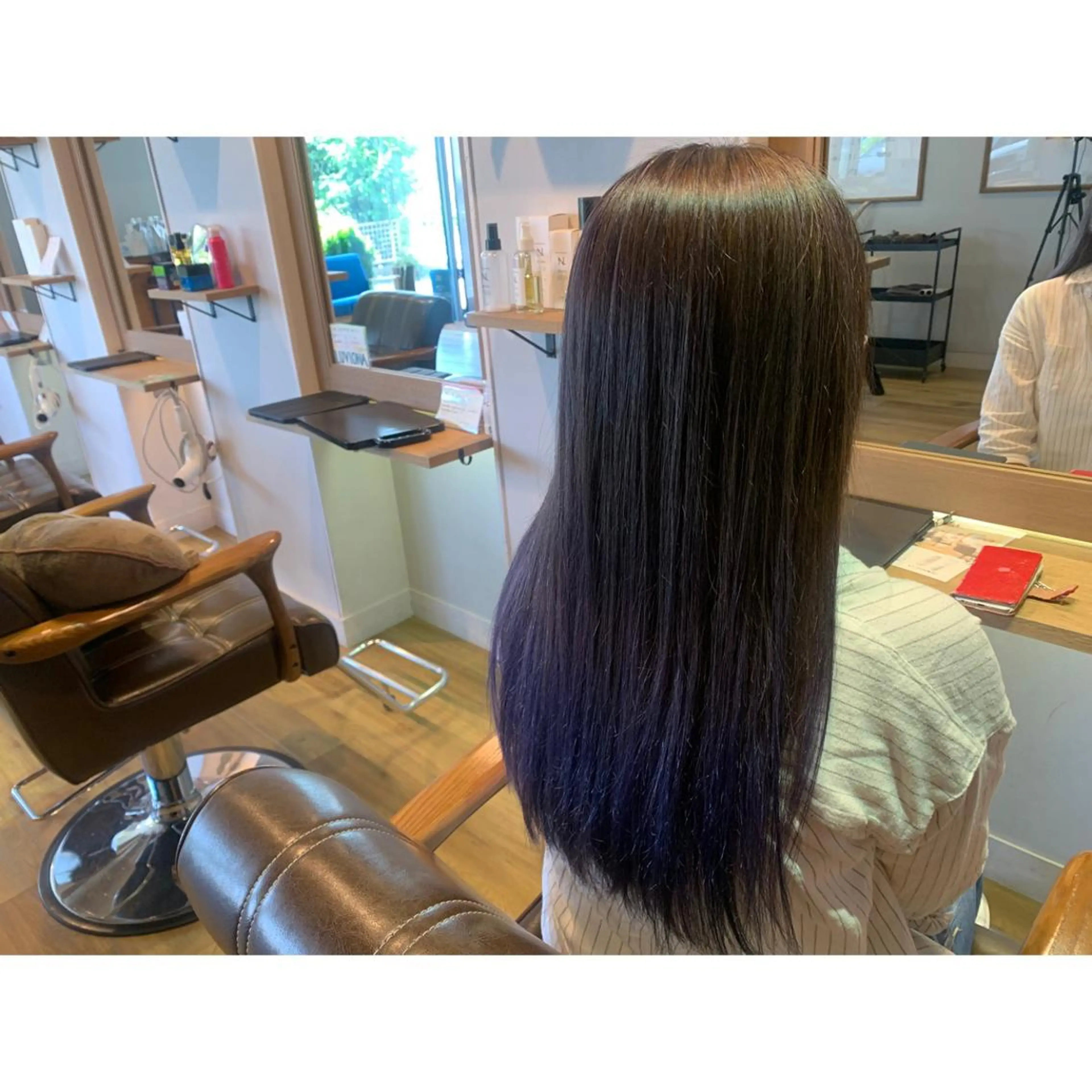 ロング カラー バレイヤージュ グラデーションカラー レイヤーカット カット ヘアカラー トリートメント ツキダテ ユイのヘアスタイル