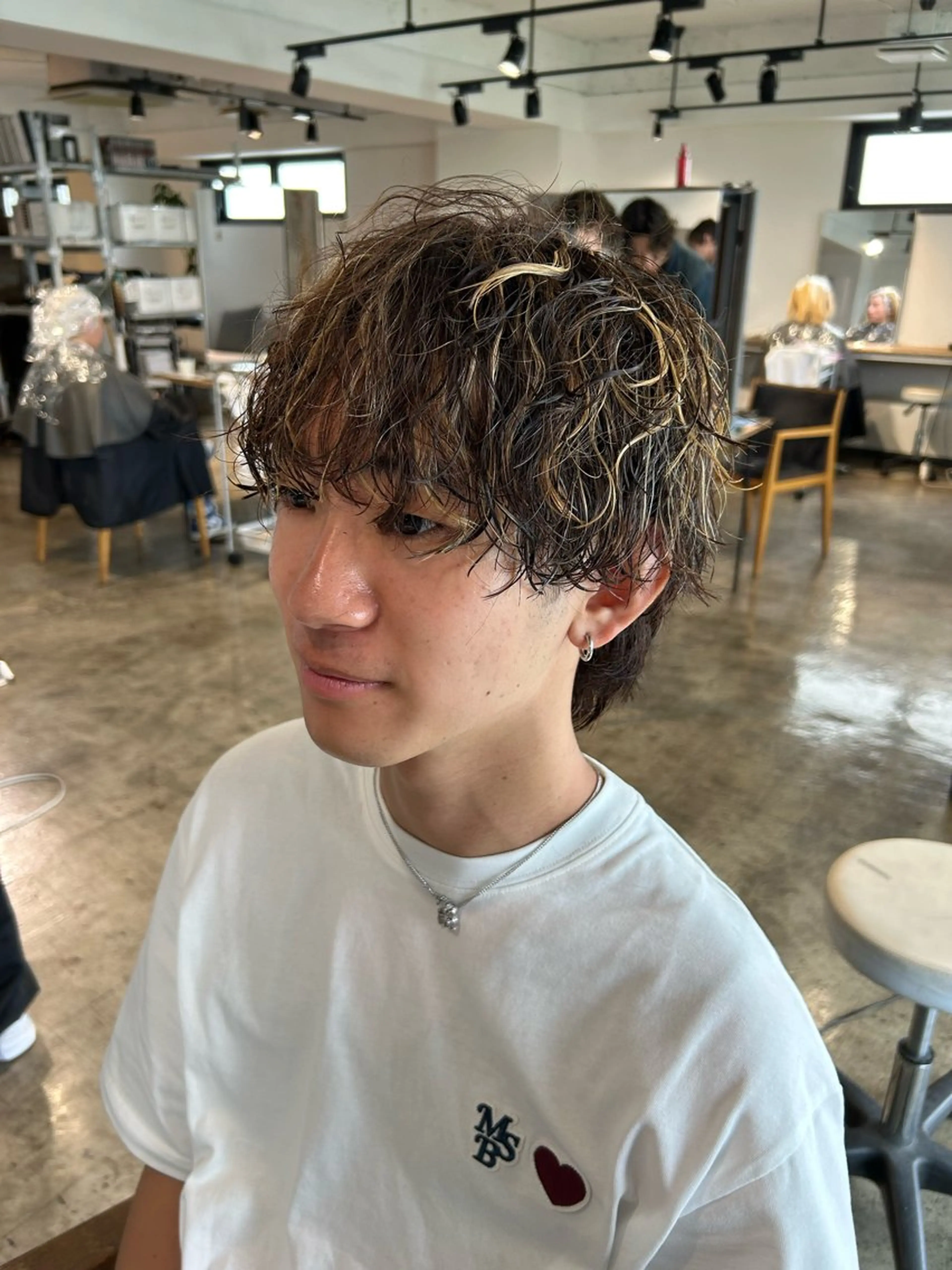 ショート パーマ メンズ センターパート ダウンパーマ カルマパーマ メンズ韓国風 マッシュ become men's hair 名駅店所属・名駅/フェザーパーマ 韓国ヘア/森岡のヘアスタイル