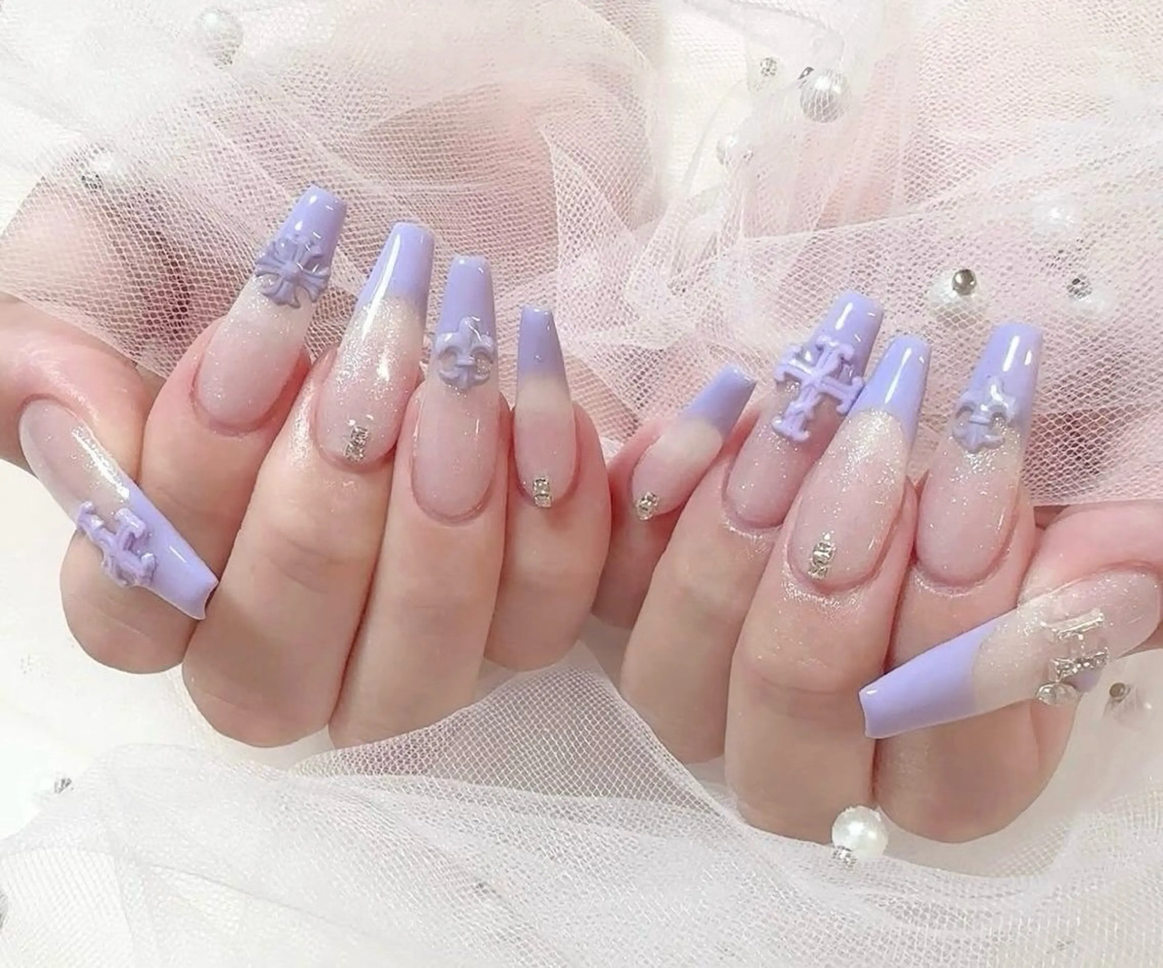 ネイル ハンドネイル Lee Nailsのネイルデザイン