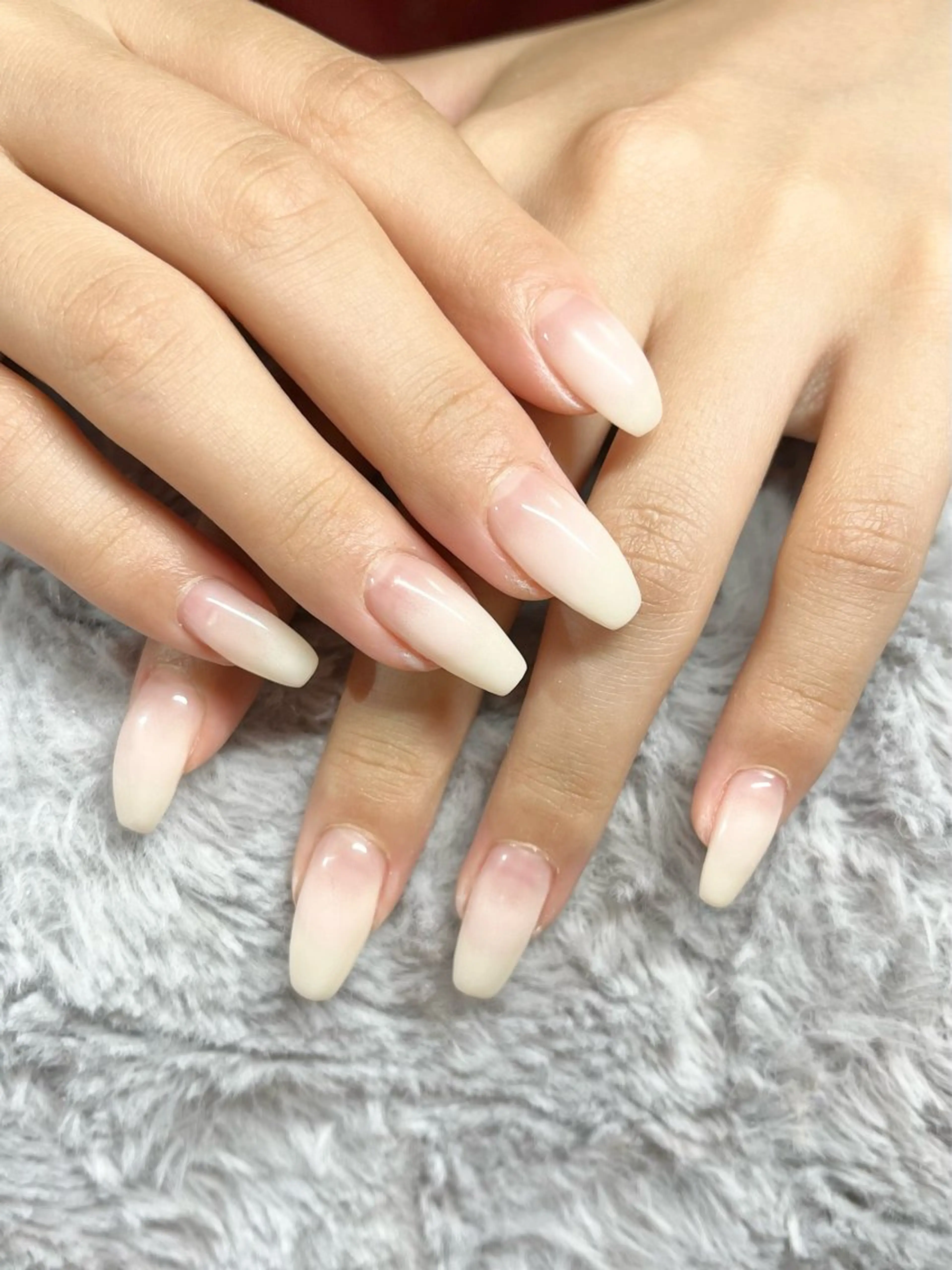 【✨オフ/ケア込み✨】カラーグラデーション🍒パラジェルの写真