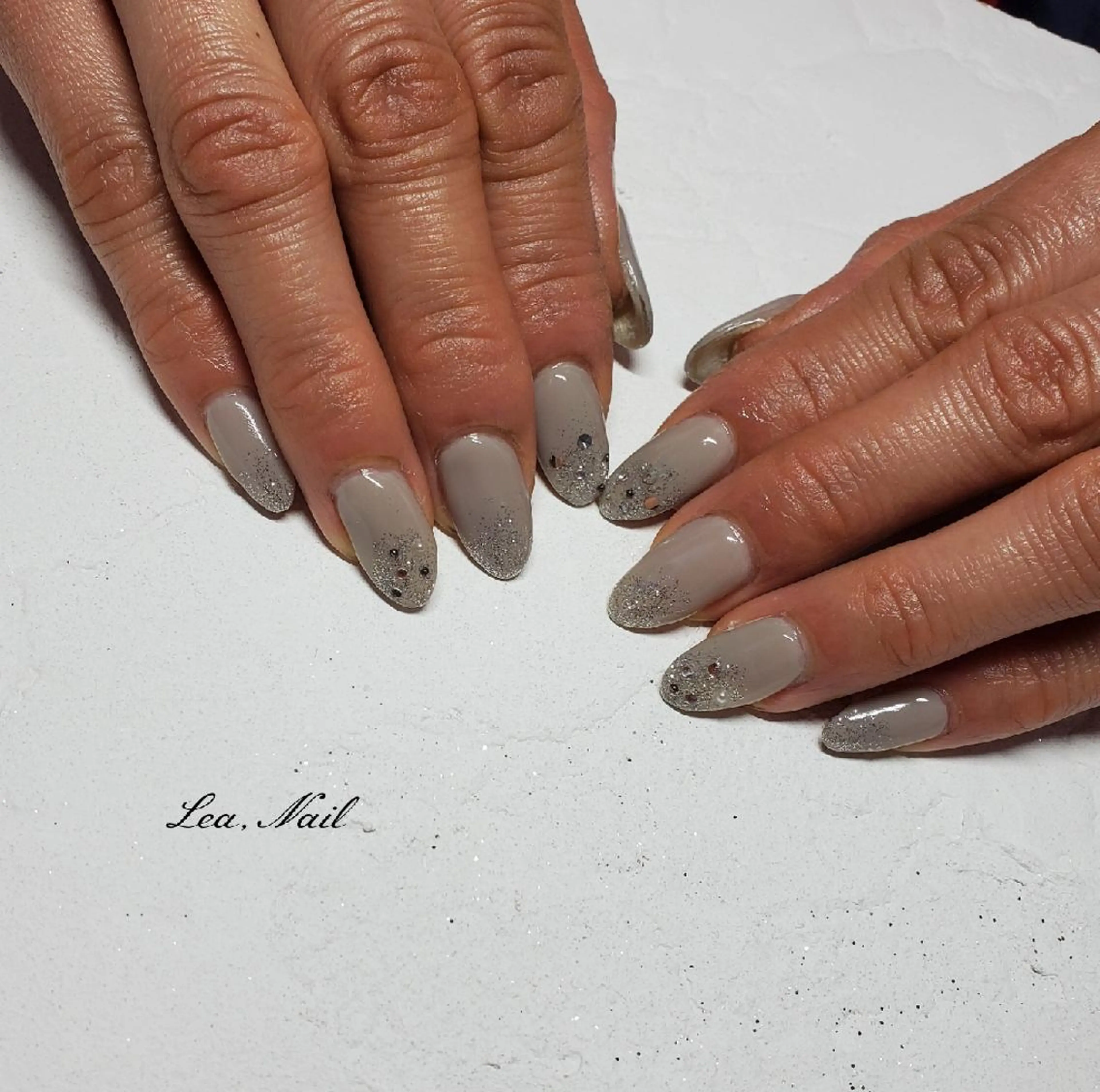 ネイル 持ち込み Lea,Nail所属・松橋 愛のネイルデザイン