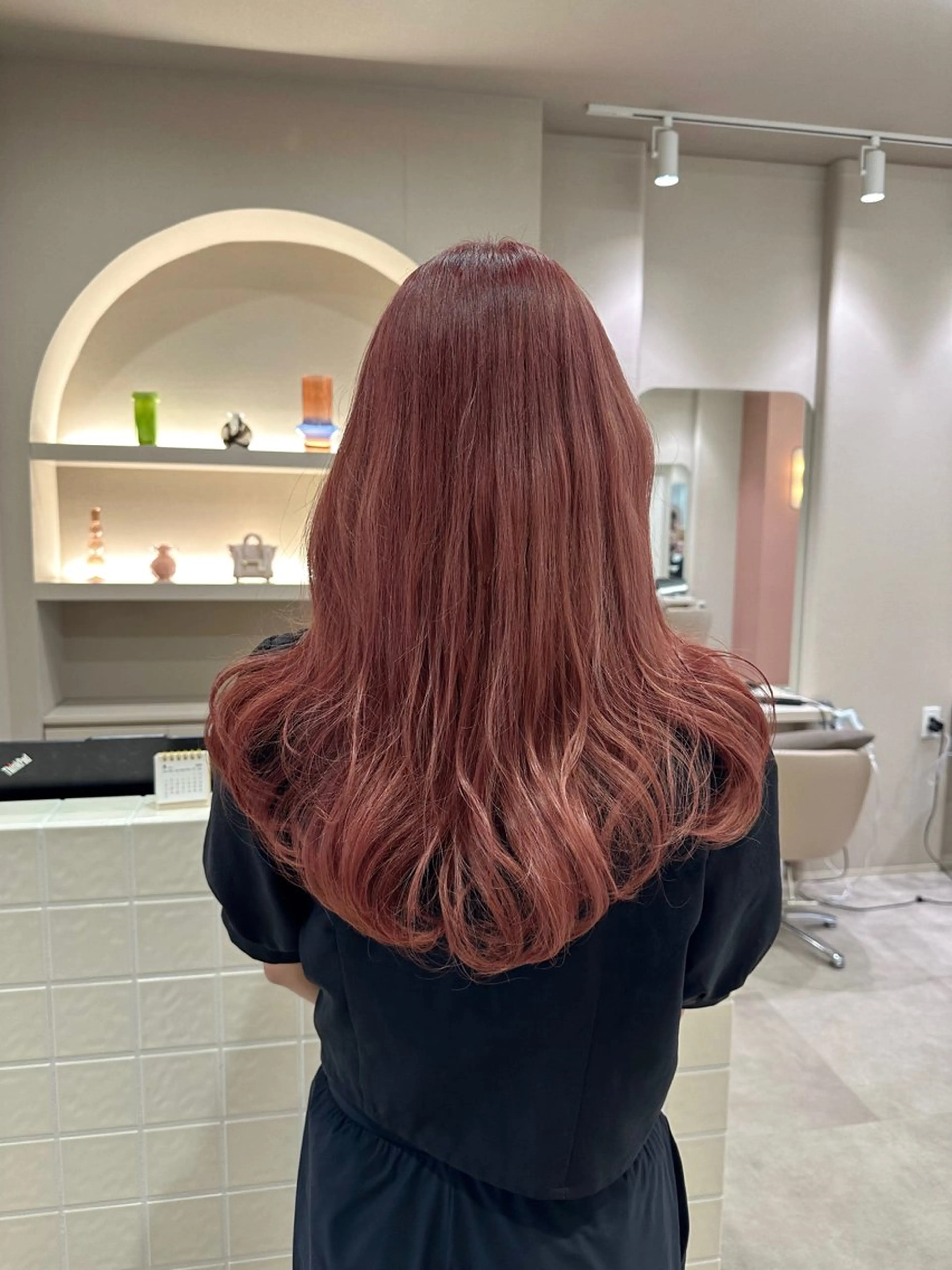 カラー ヘアカラー ハイトーン／暖色 👩🏼HONOKAのヘアスタイル