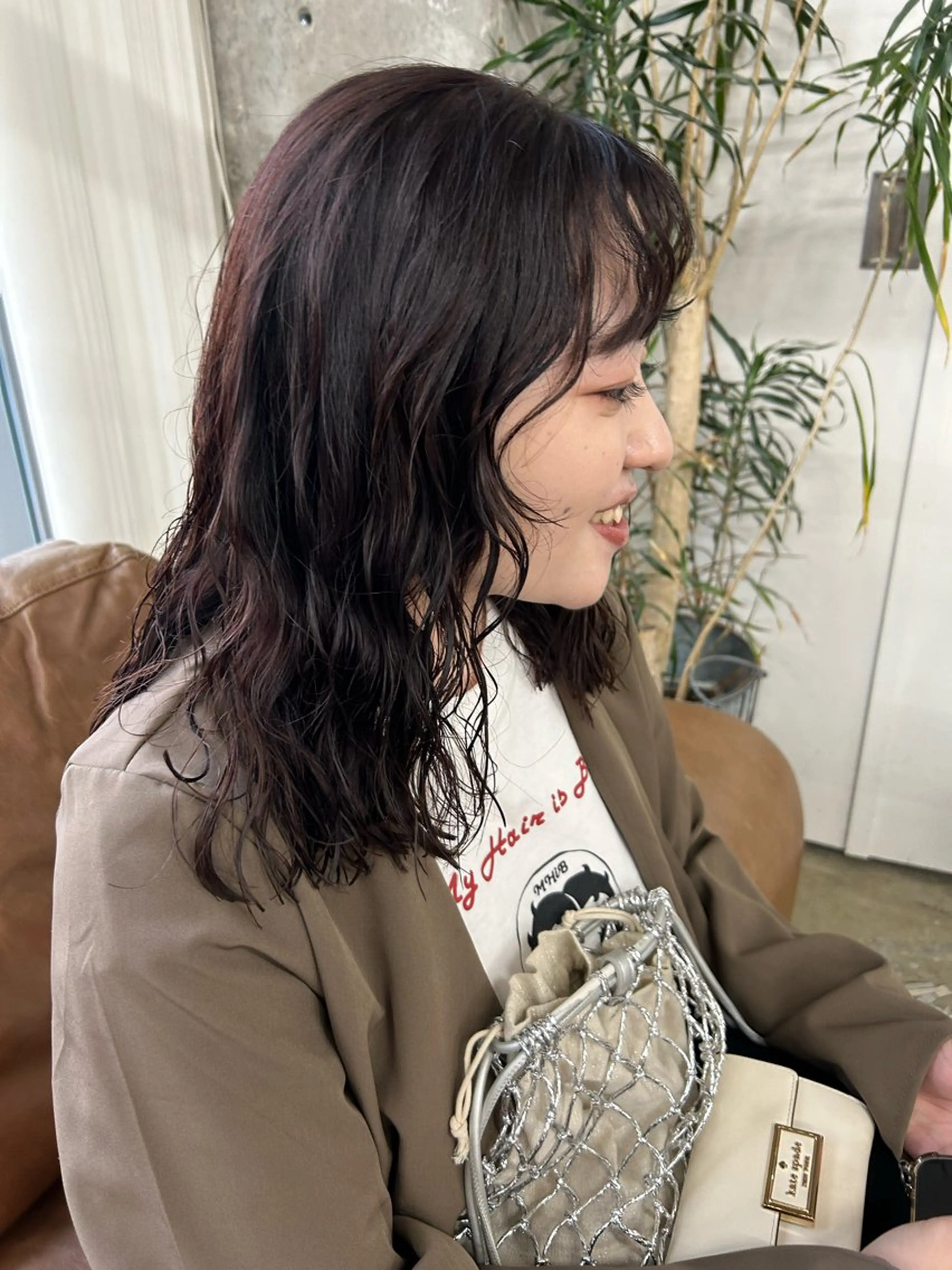 セミロング カラー パーマ セミロングパーマ ブラウンカラー ラベンダーカラー ラベンダーブラウン カット ヘアカラー パーマ 小川真歩/パーマ /暖色オリーブのヘアスタイル