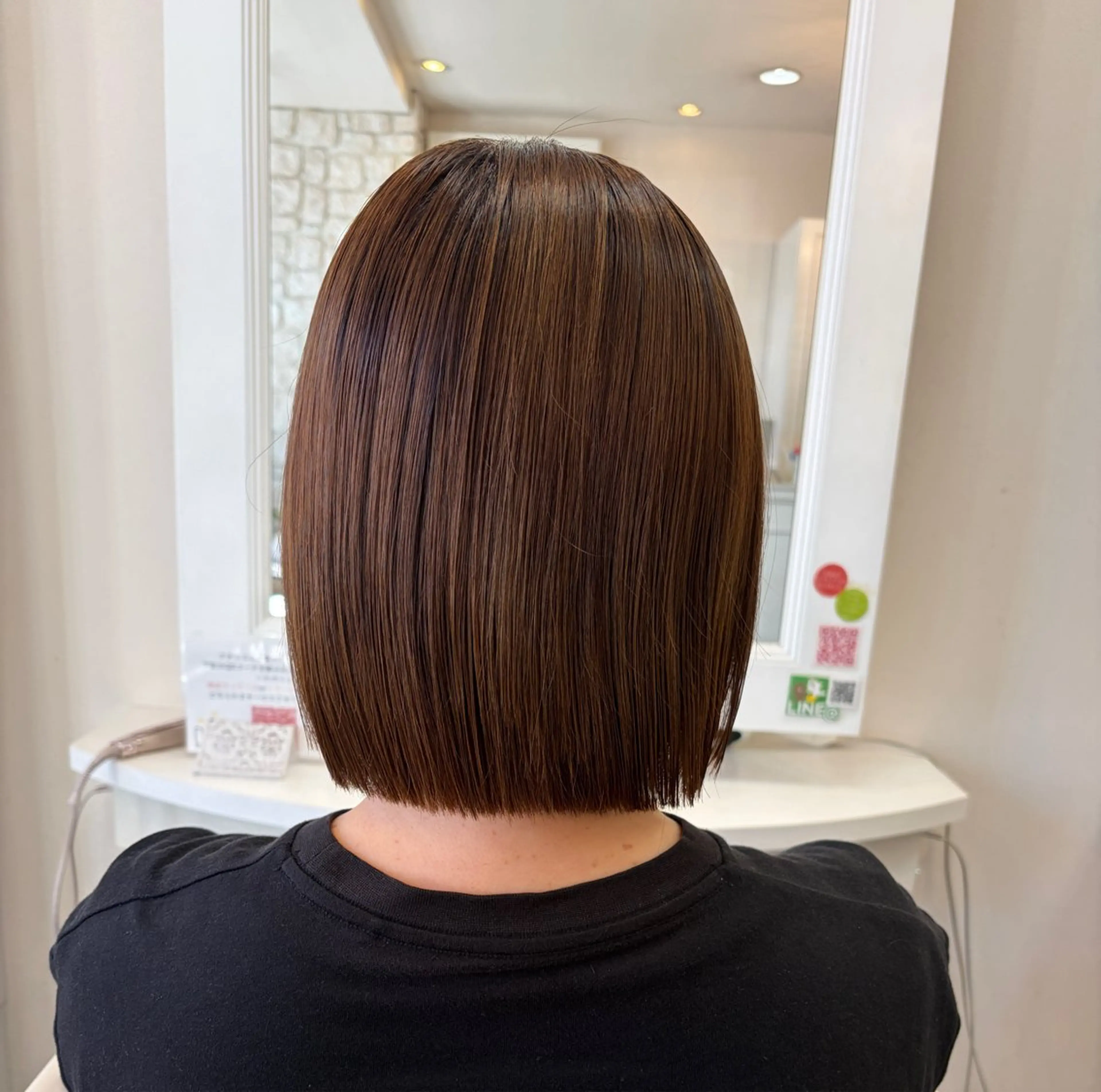 ショート 切りっぱなしボブ ボブ カット ラヴィールアーム所属・秋山 麗奈のヘアスタイル