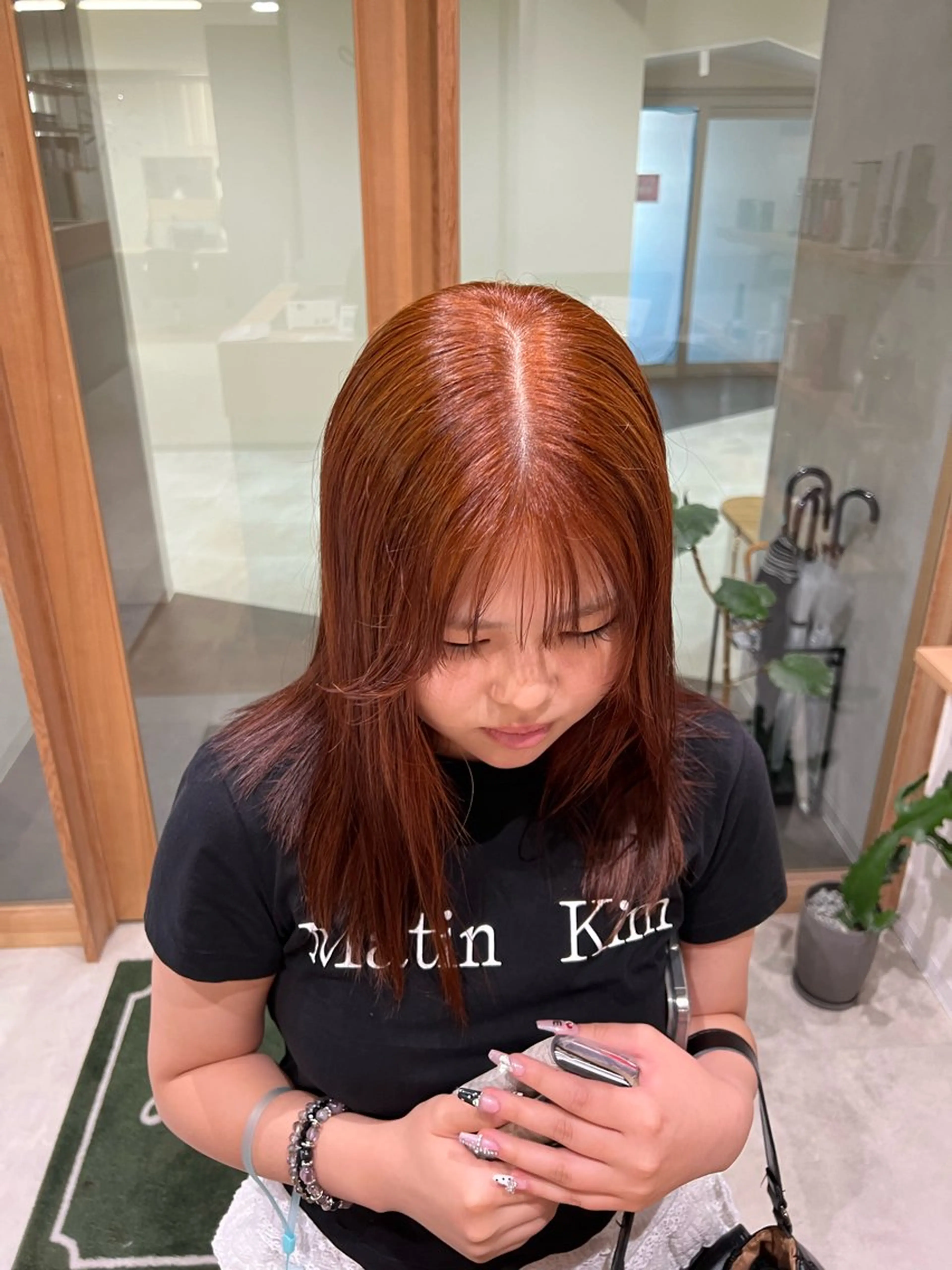 ミディアム カラー ブラウンカラー オレンジ オレンジブラウン ヘアカラー 太田 愛理のヘアスタイル