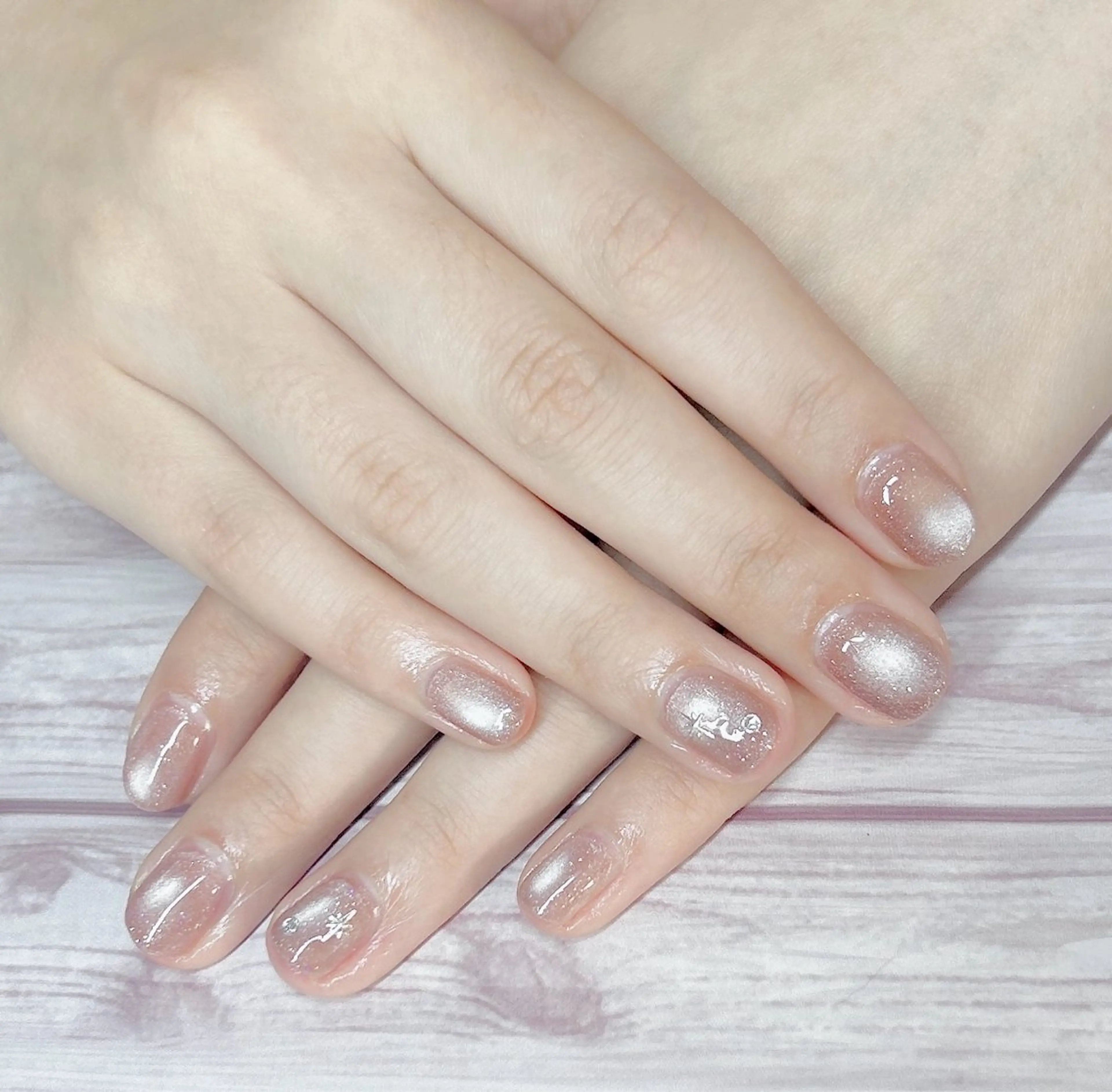 ネイル マグネットネイル MYu Beauty Salon YURIのネイルデザイン