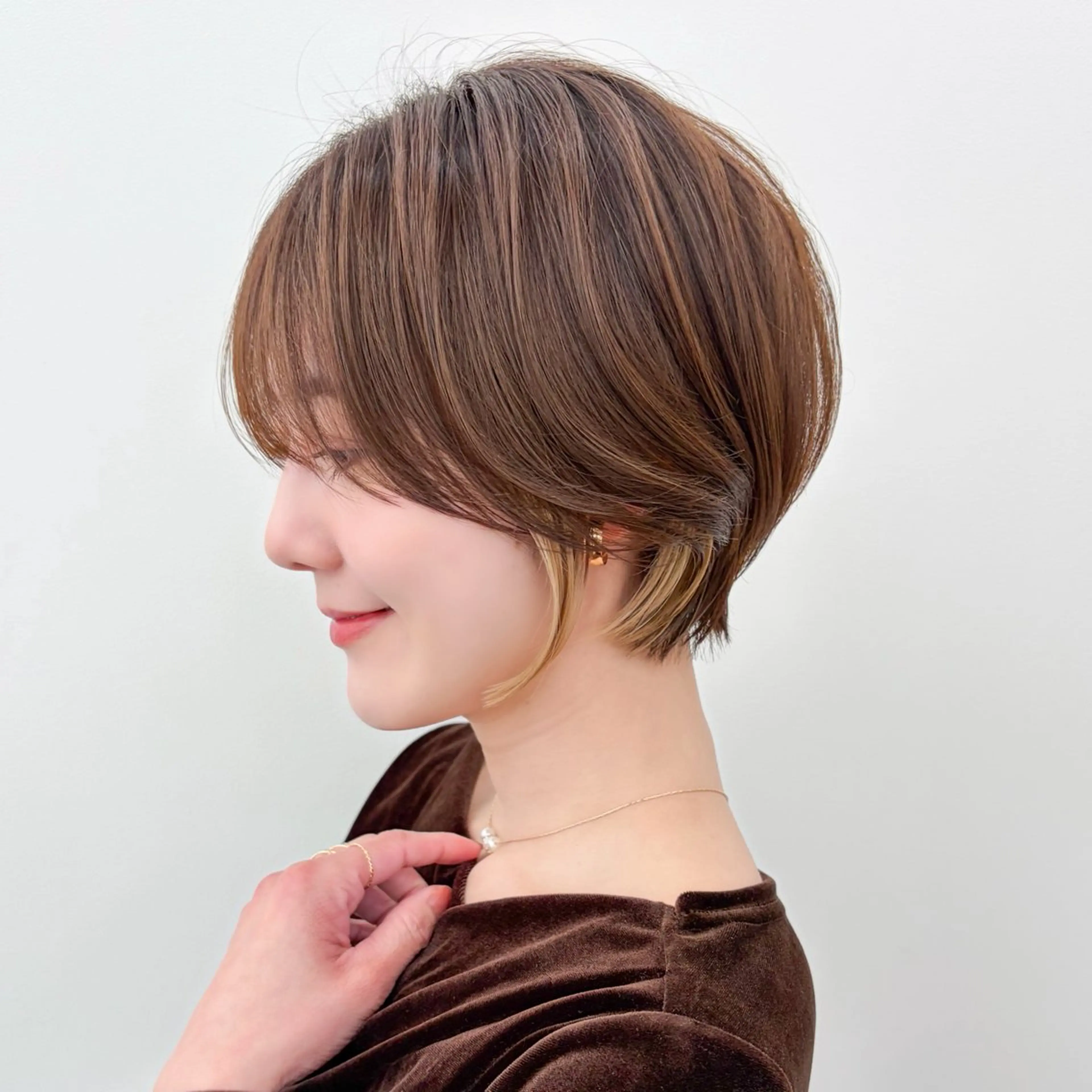 ショート ショート/レイヤー/ 縮毛矯正/ 渡邊莉玖のヘアスタイル