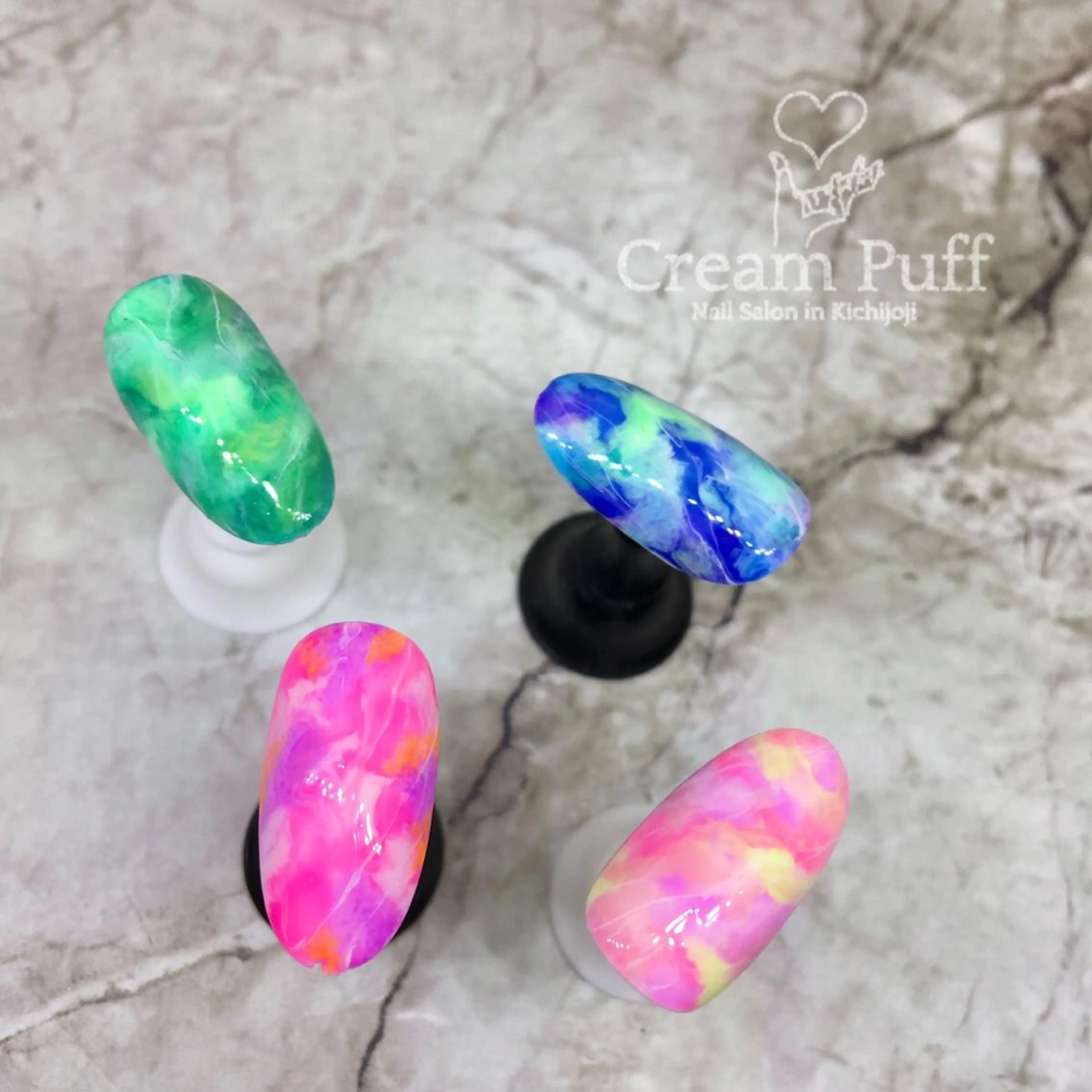 ネイル ブルー 大理石ネイル(マーブル) ニュアンスネイル ピンク HAMANO MIKAのネイルデザイン