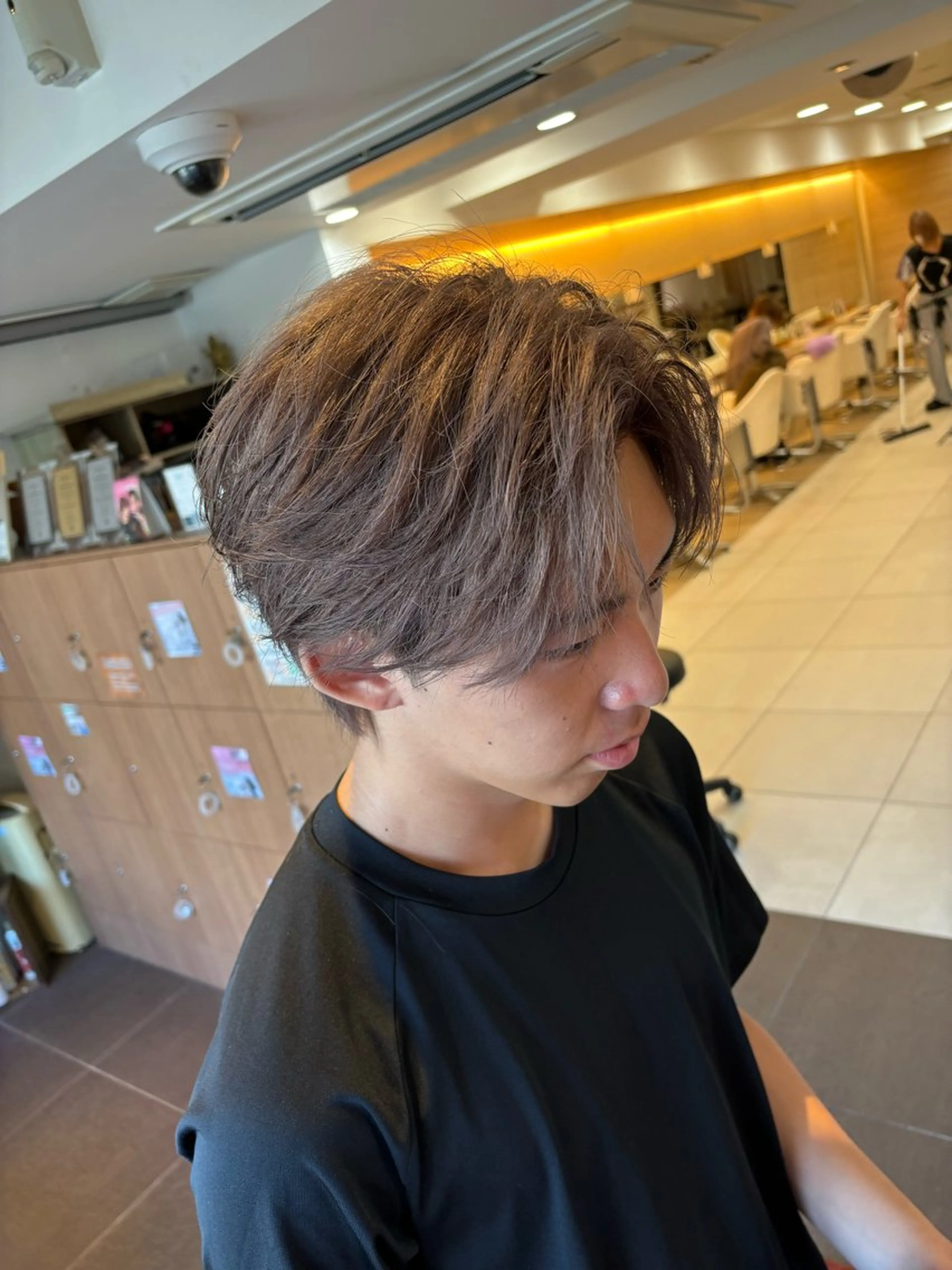 ショート メンズ 塩谷黎✨ブリーチ無W カラーメンズパーマ✨のヘアスタイル