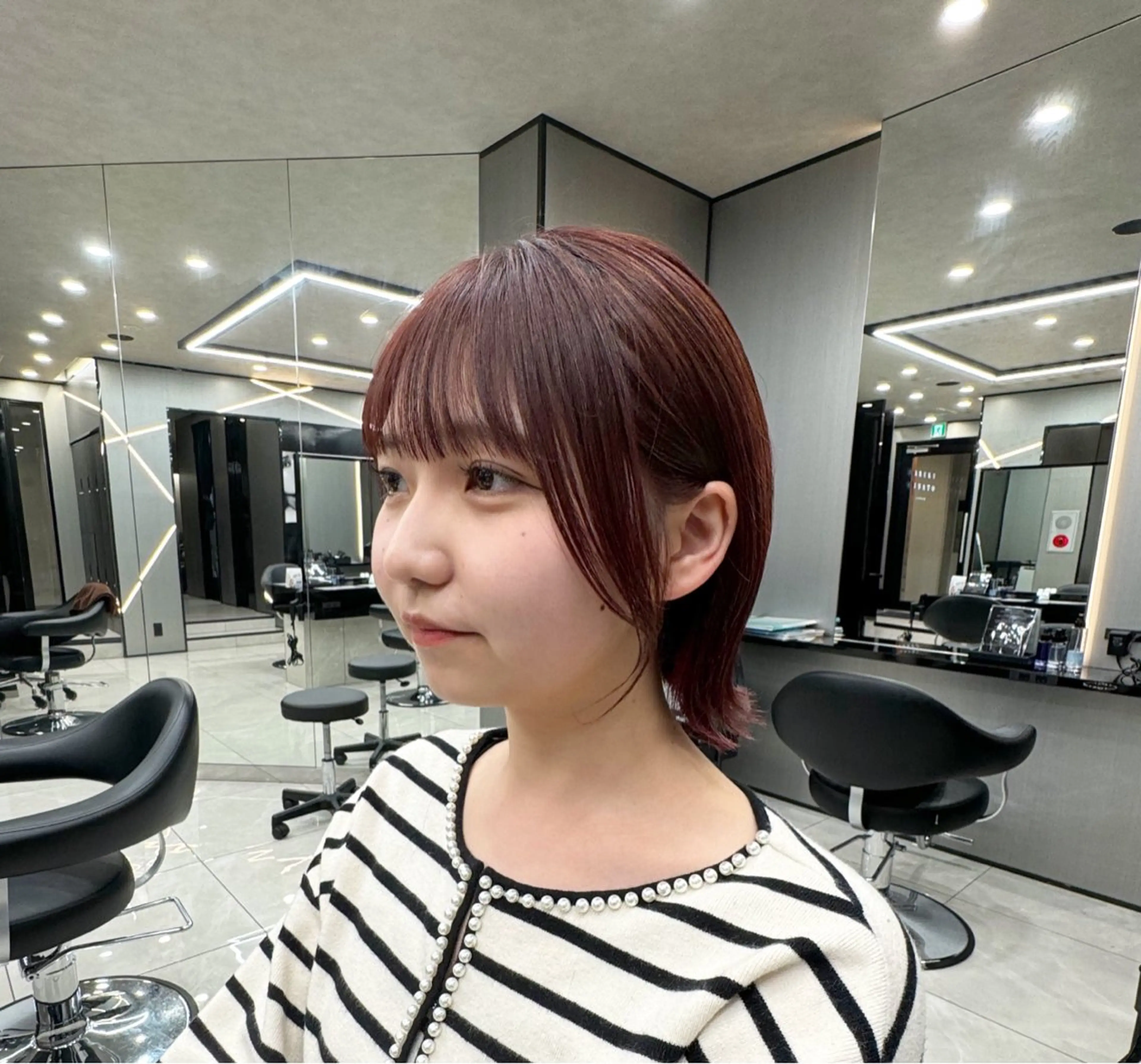 ミディアム little×PORTO三宮所属・🧡/艶髪/桑原 拓也/ショート/🧡のヘアスタイル