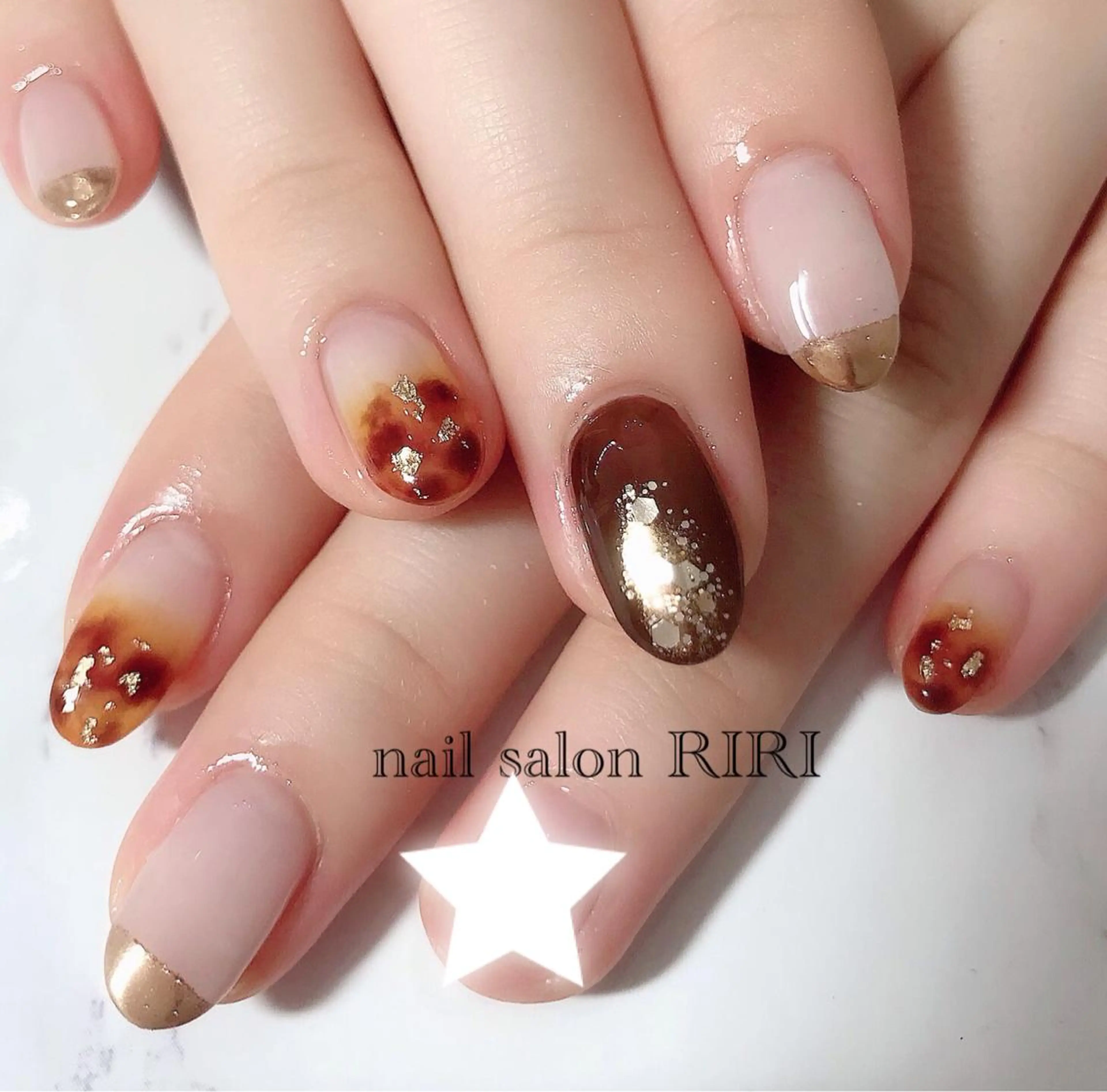 ネイル べっ甲ネイル ミラーネイル private  nail  salon RIRI所属・RIRI リリのネイルデザイン