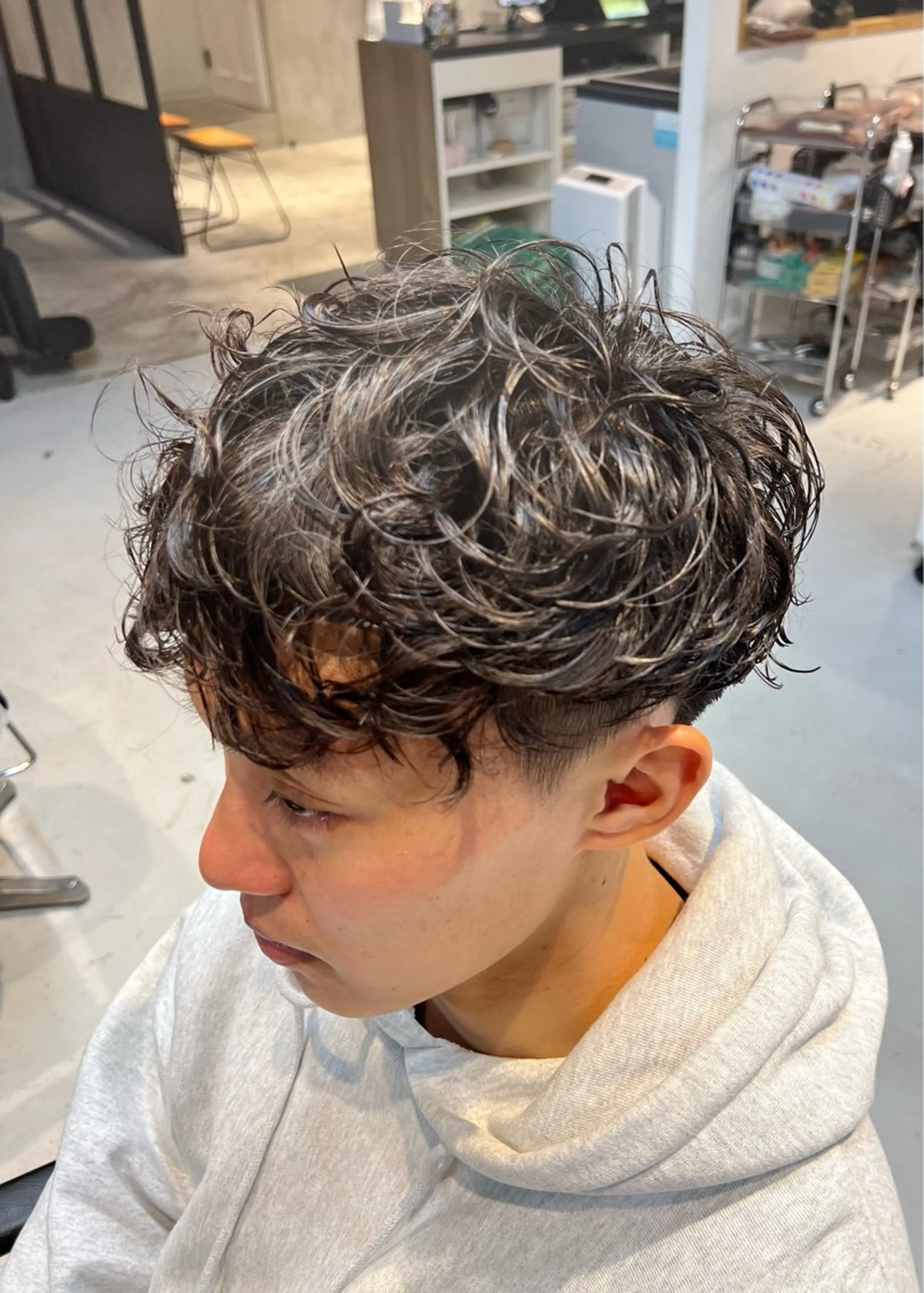 パーマ メンズ メンズパーマ カット パーマ しずく🤍🧸 / fifthパーマのヘアスタイル