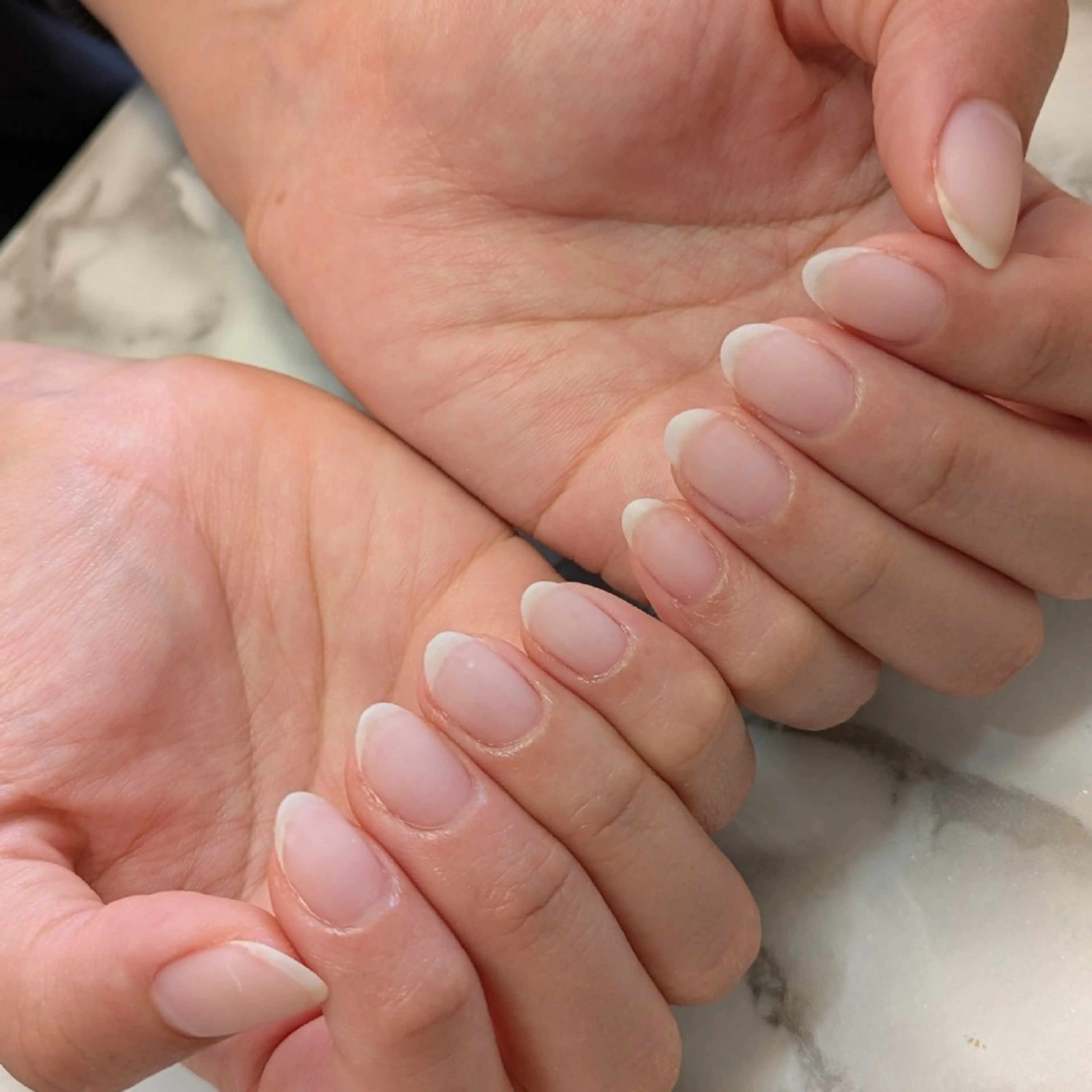 ネイル ジェヌインネイル 河内のネイルデザイン