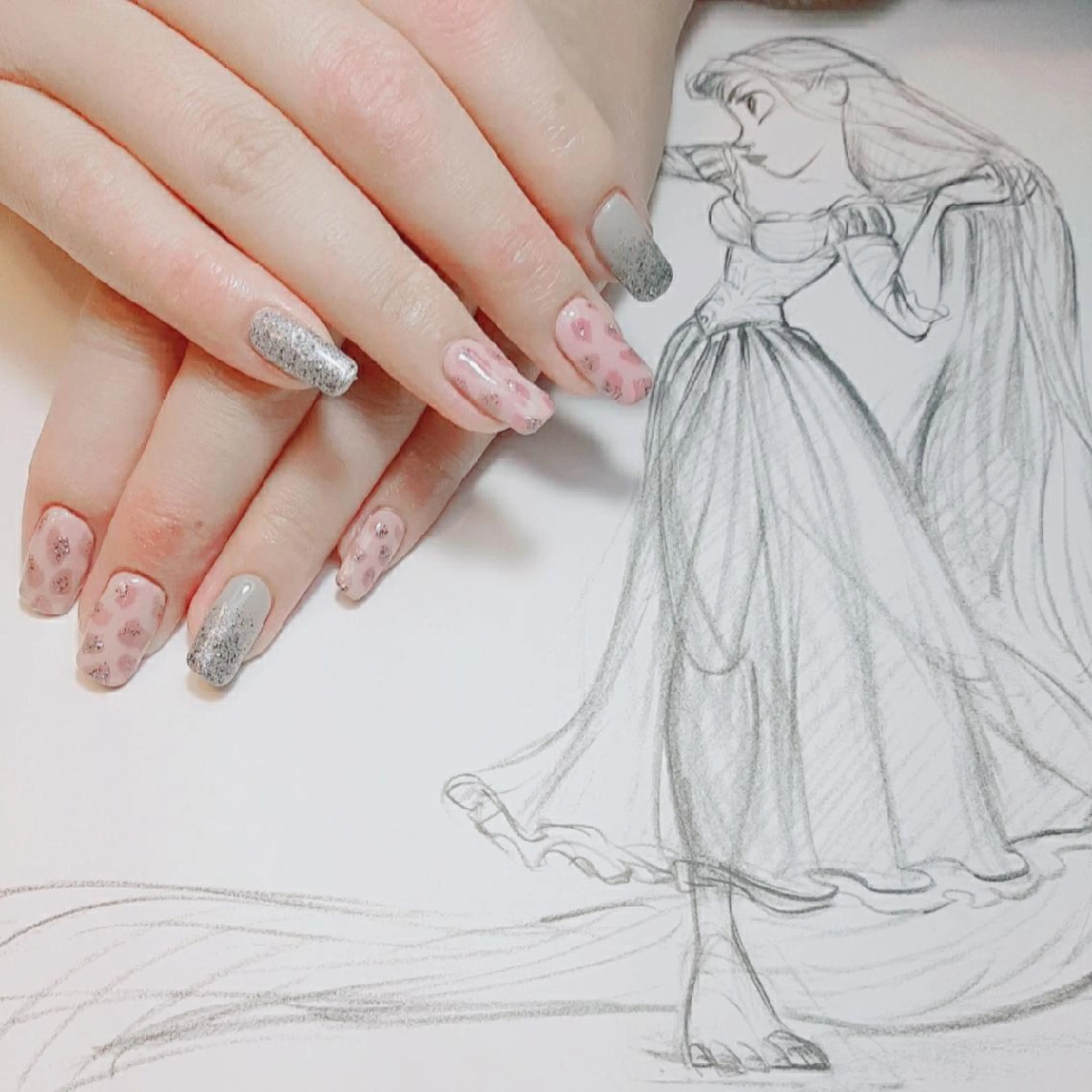 ネイル owlnail /持込みデザイン専門のネイルデザイン
