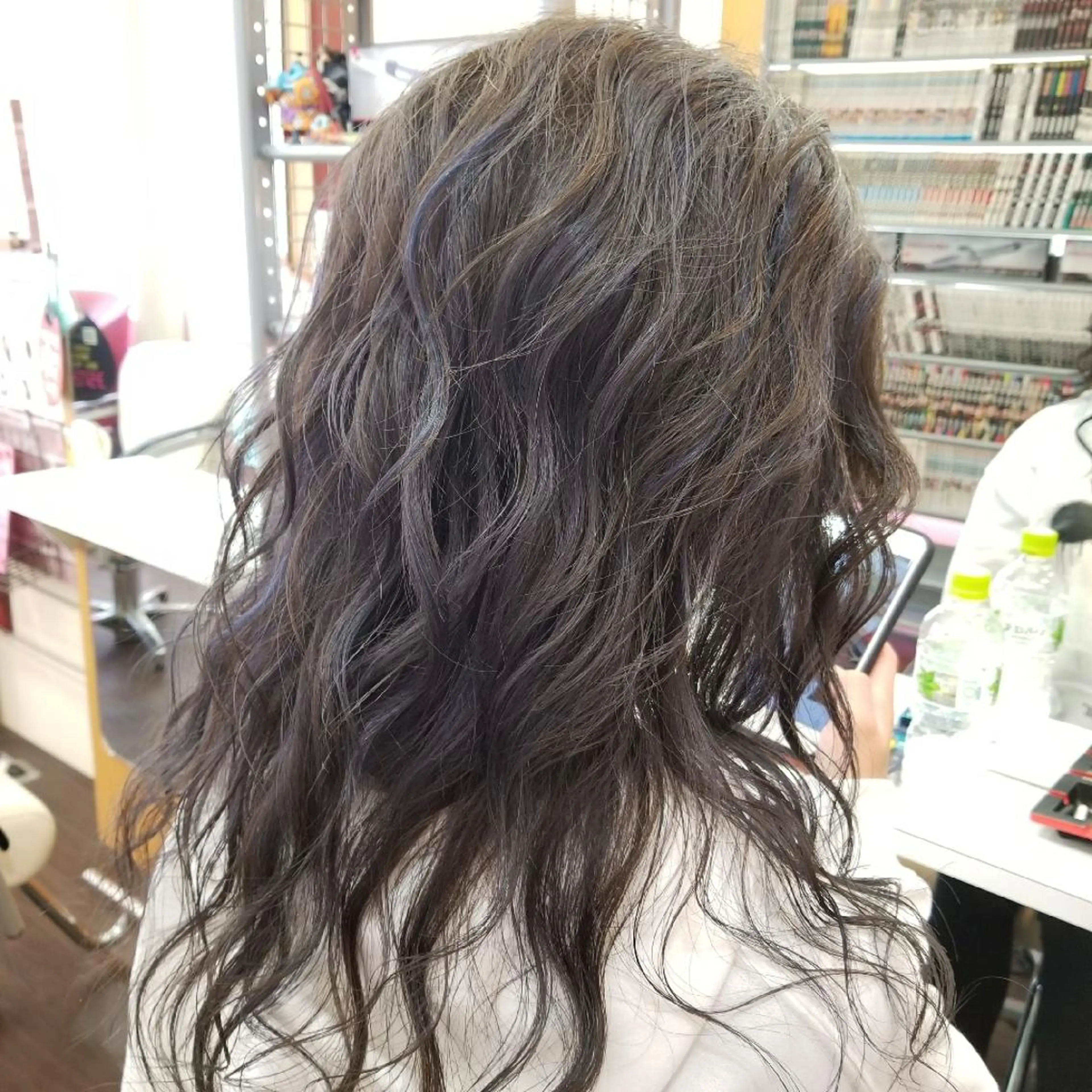 セミロング カラー ヘアカラー エクステ 植田 /エクステ /ブリーチ/髪質改善のヘアスタイル