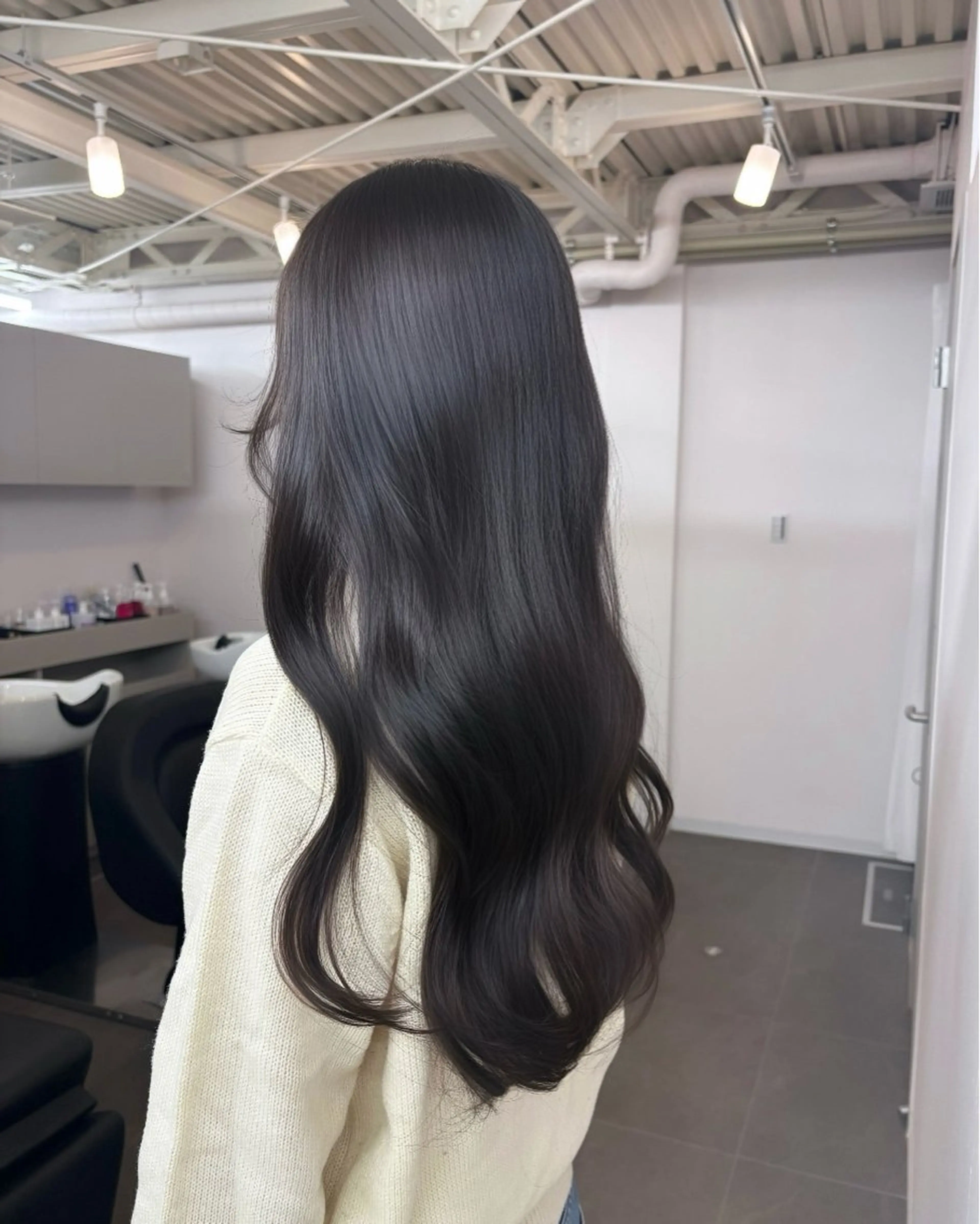 ロング カラー ブリーチ 透明感カラー ダブルカラー グレージュ ブリーチなしカラー MIL所属・心斎橋/透明感カラー / ミサキのヘアスタイル