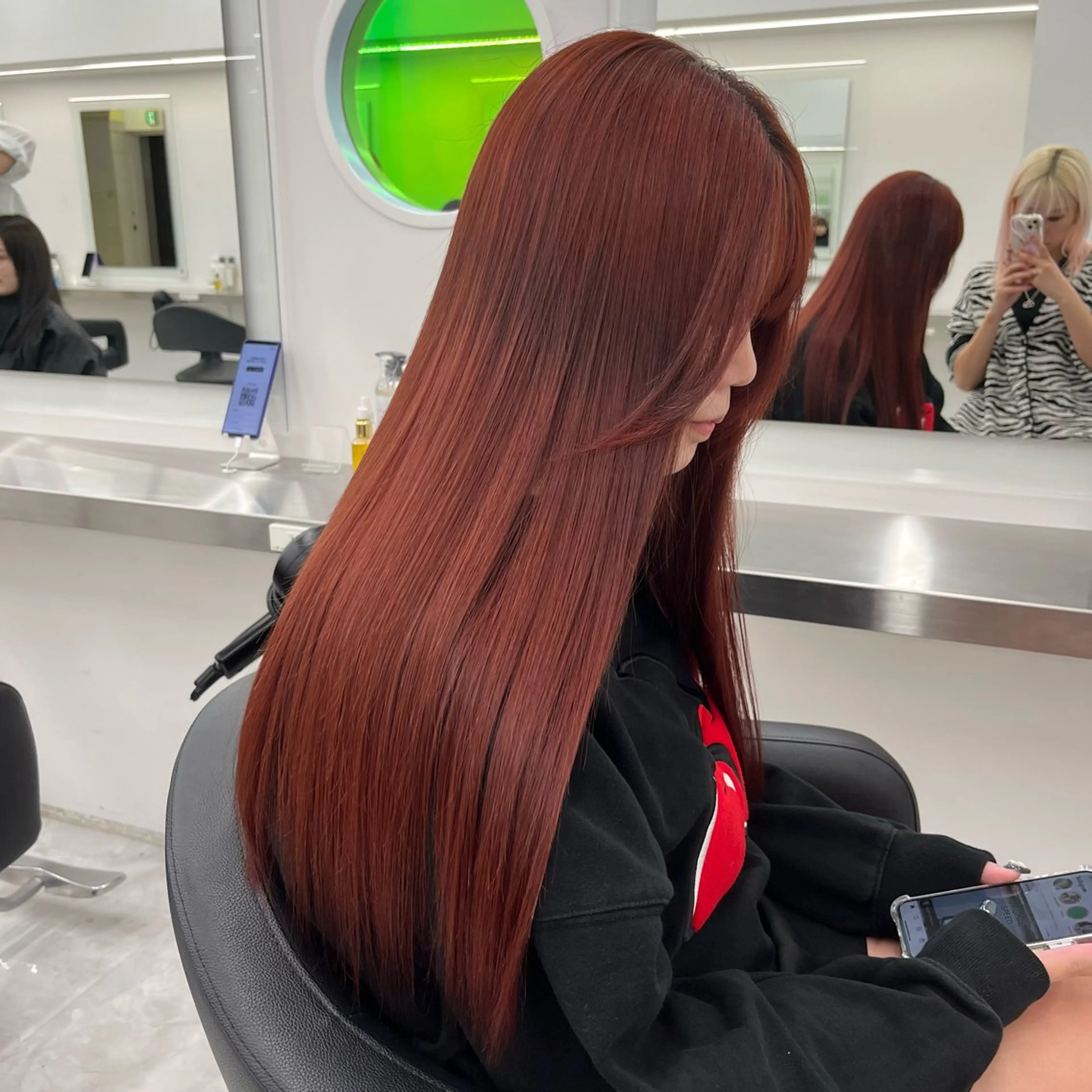 ロング ヘアカラー トリートメント ヘッドスパ ヘアセット 💗韓国暖色ヘア NO.1💗🪽のヘアスタイル