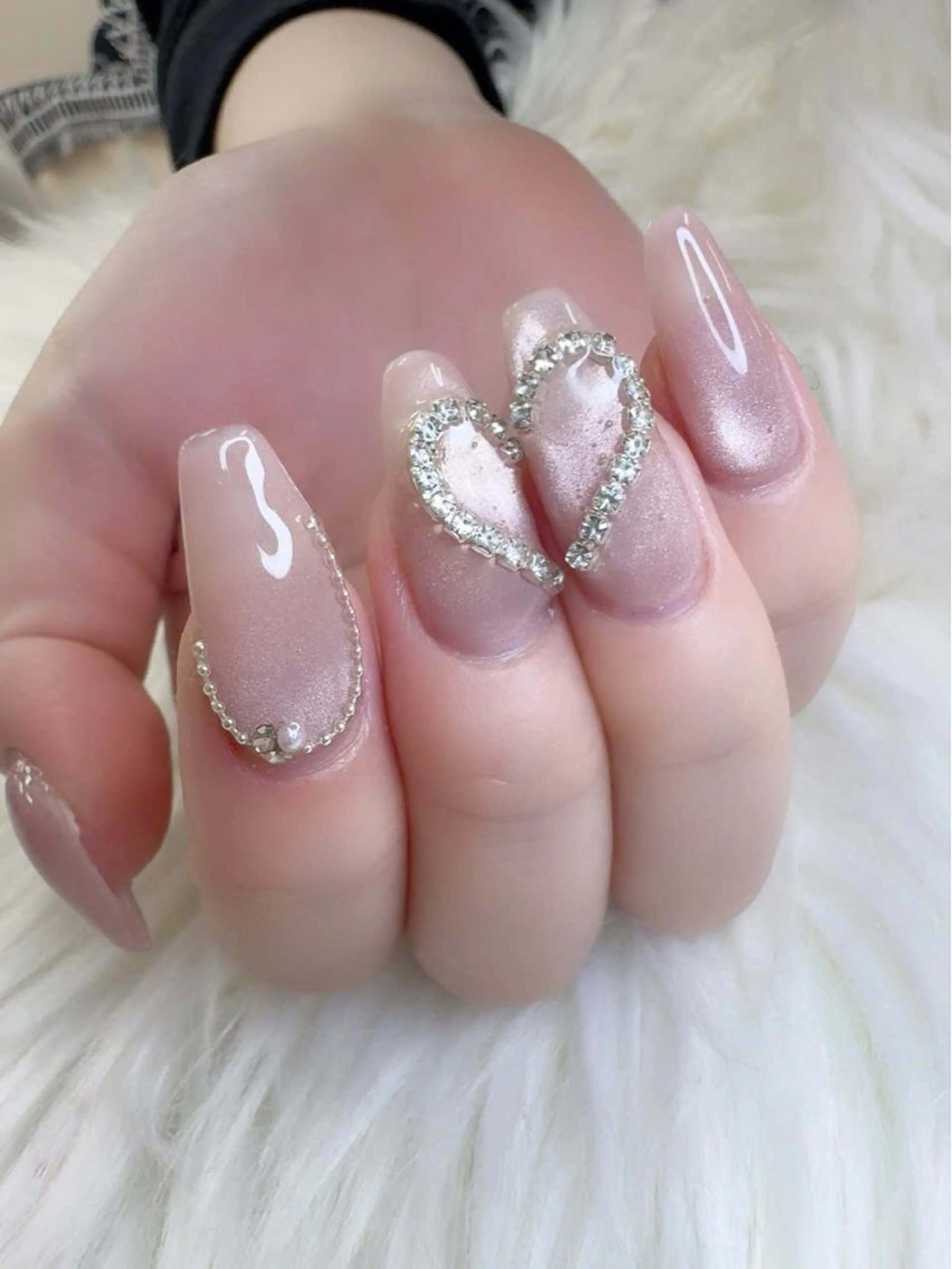 ネイル 成人式 フレンチネイル グラデーション 韓国ネイル マグネットネイル ハンドネイル ハンドケア Hara Nail 【パラジェル使用】のネイルデザイン