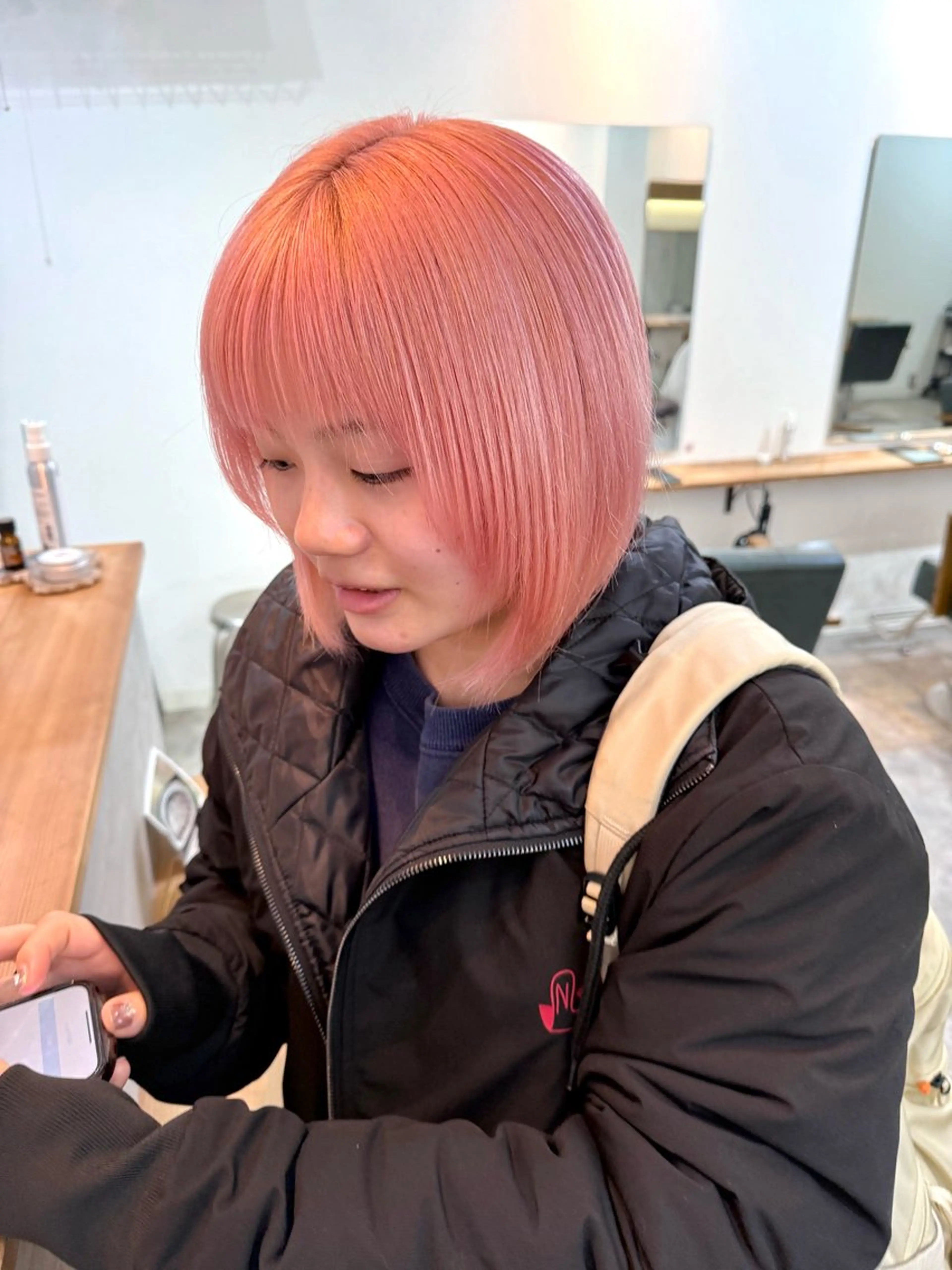 ミディアム カラー ブリーチ ピンクカラー カット ヘアカラー トリートメント パーマ/透明感カラー /ボブ/吉田一生のヘアスタイル