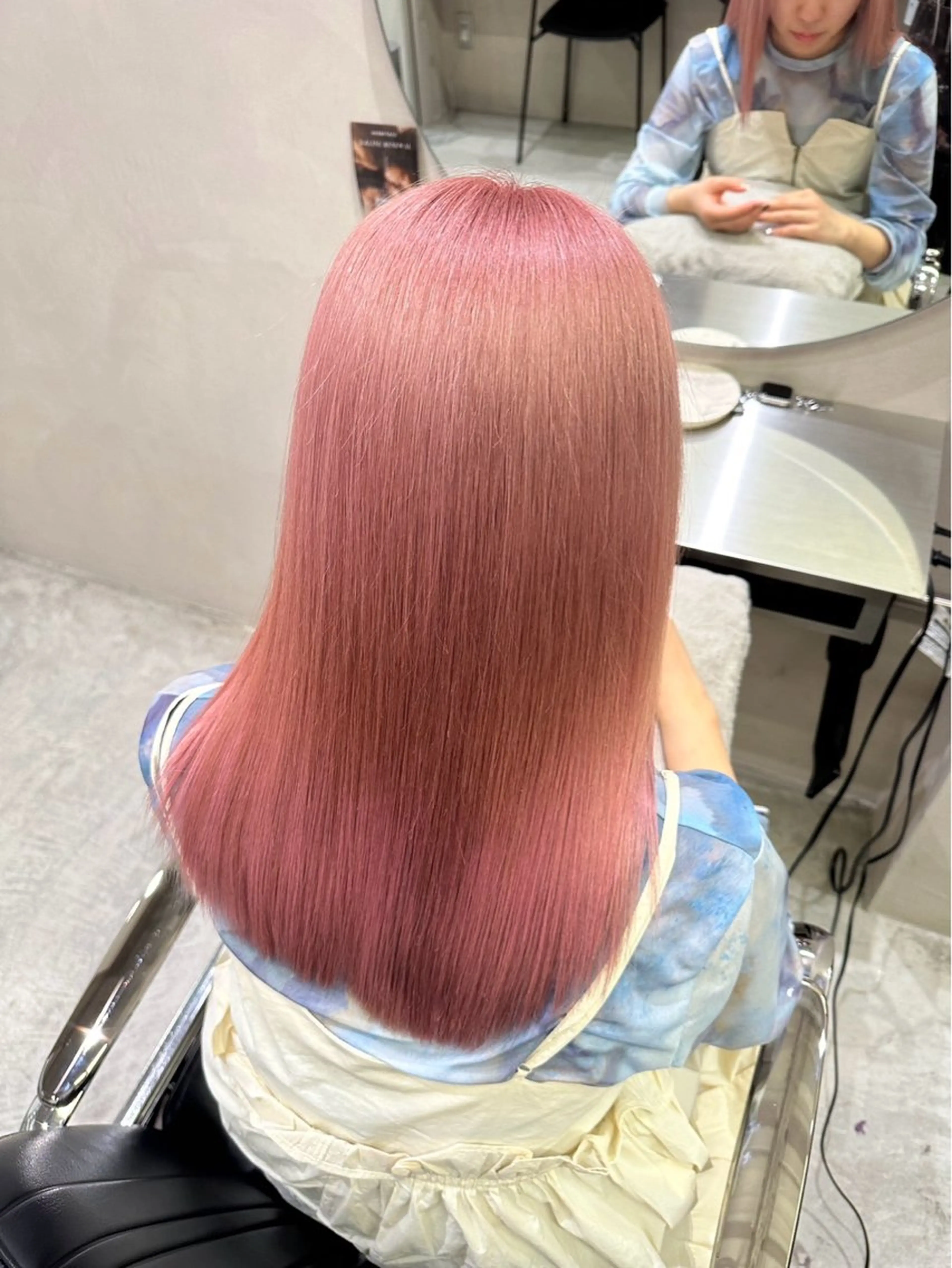 ミニモ限定　ケアブリーチ＋オンカラー＋資生堂3ステップトリートメント＋簡単ヘアアレンジの写真
