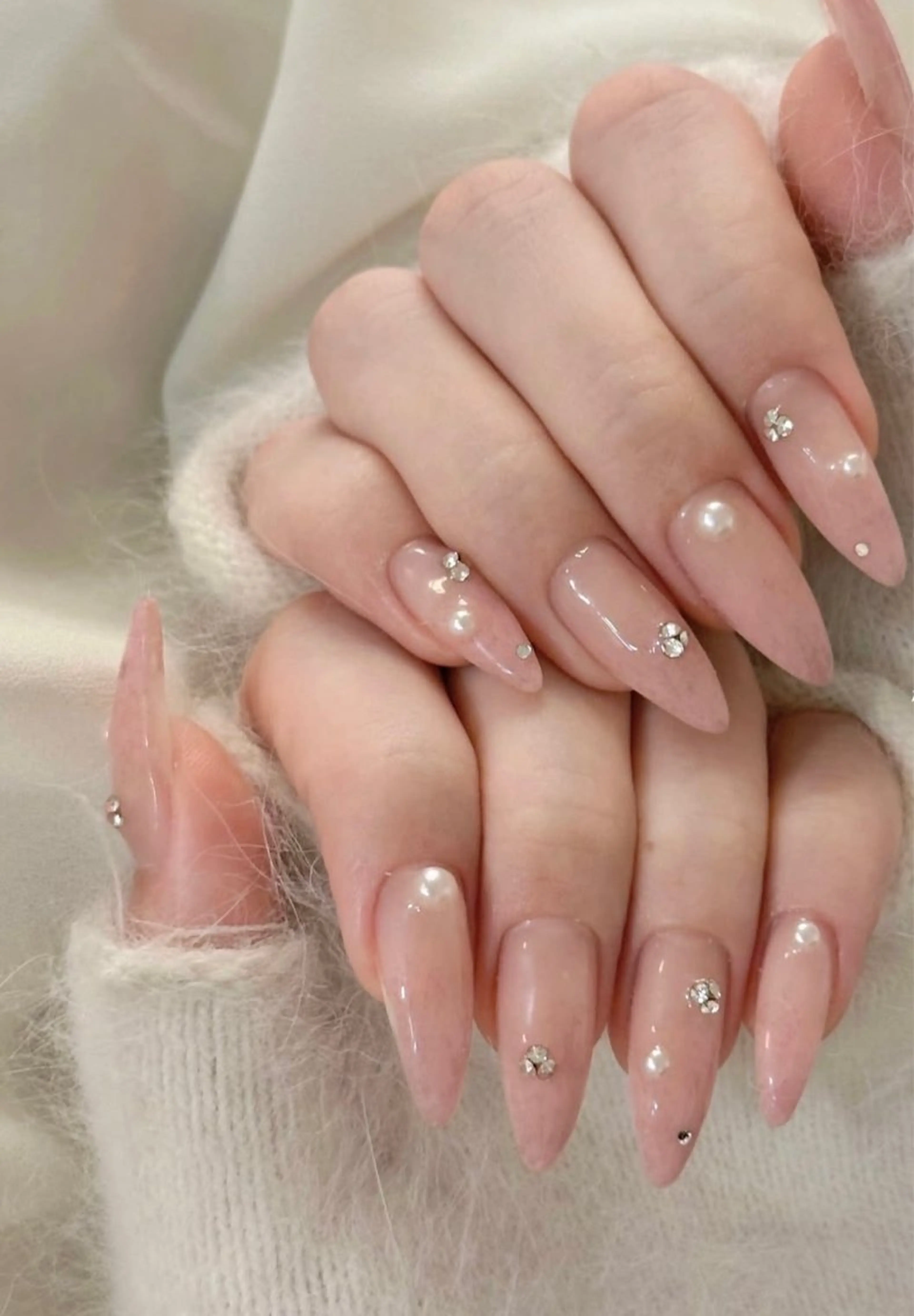 ネイル ハンドネイル NiJi Nailsのネイルデザイン