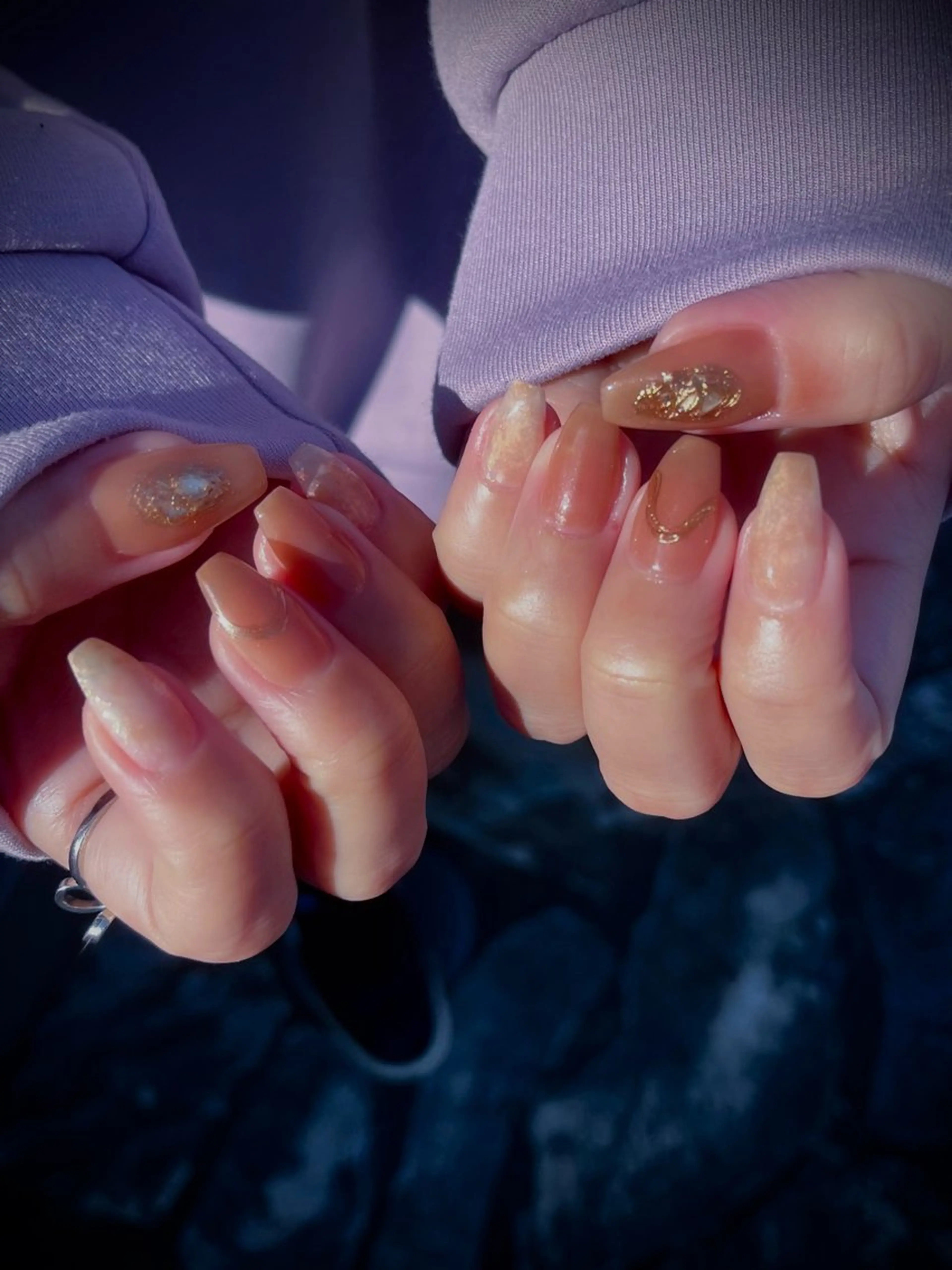 ネイル キラキラネイル マグネットネイル ワンカラーネイル スカルプネイル ワンホンネイル nine.🦋 YUKOのネイルデザイン