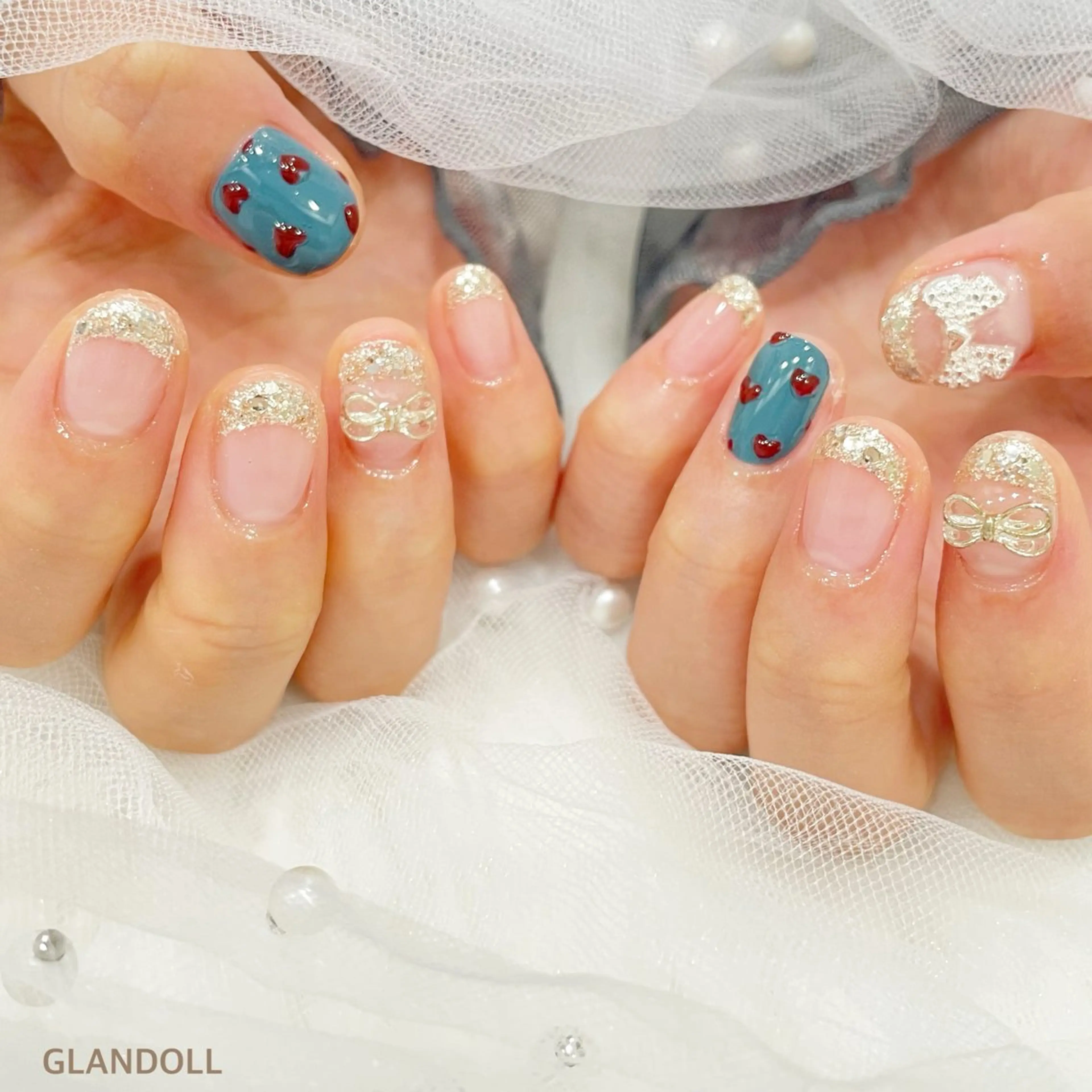 ネイル フレンチネイル ハート ラメ(グリッター) ぷっくりネイル ハンドネイル GLANDOLL YURIのネイルデザイン
