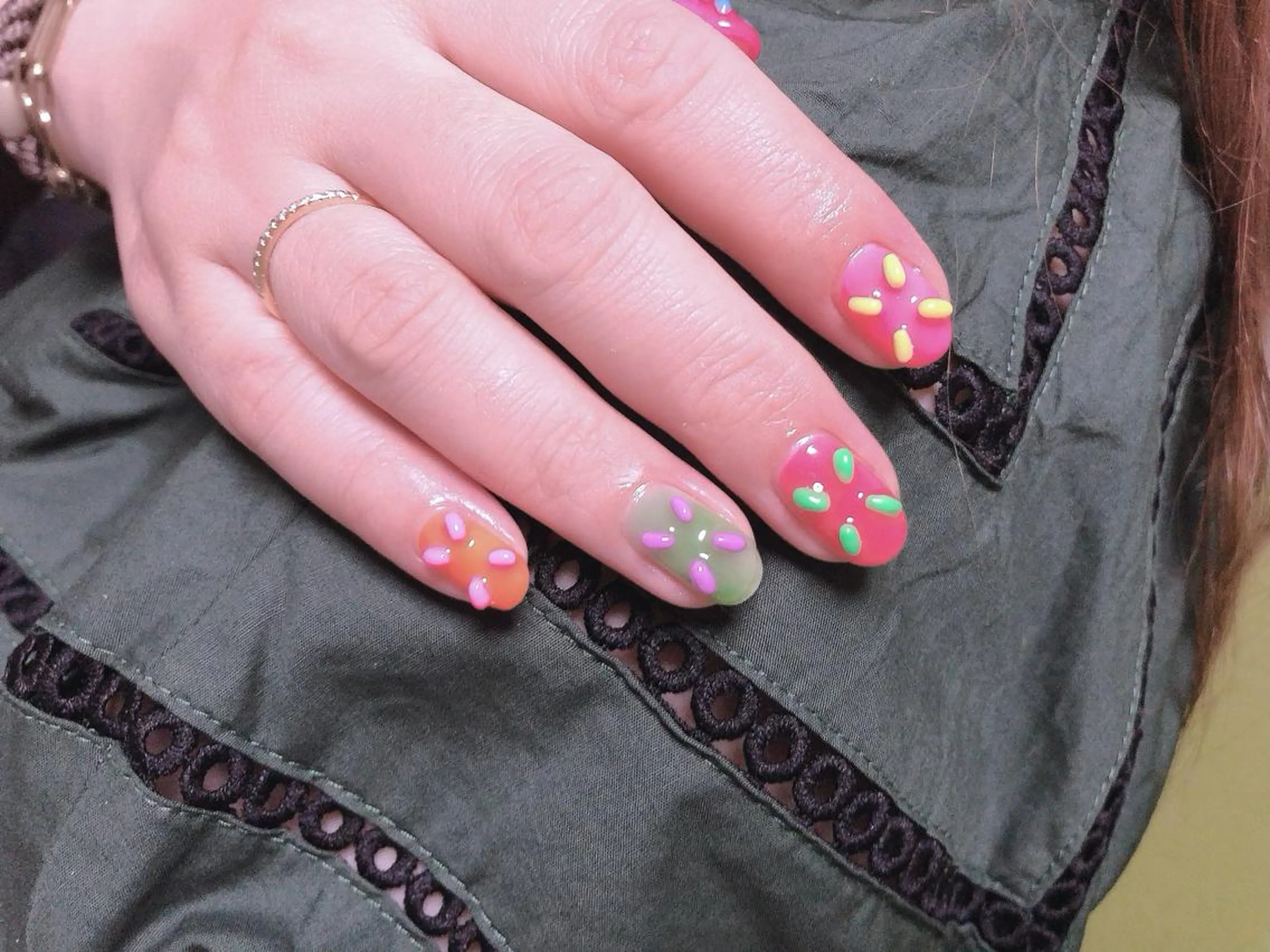 ネイル ワンカラーネイル シンプルネイル mano nella mano所属・mano nella manoのネイルデザイン