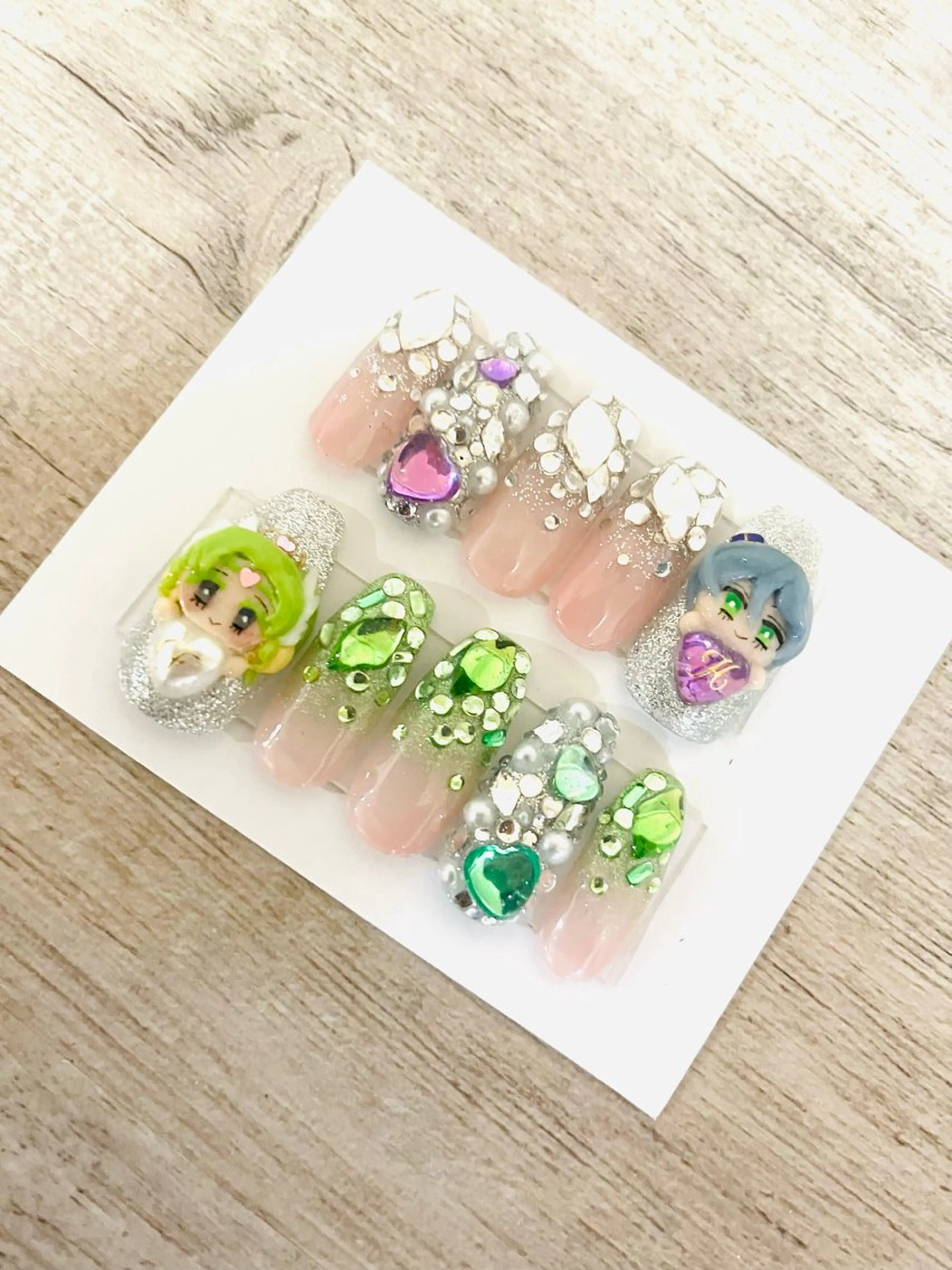 ネイル ハンドネイル 安藤 Charlotteのネイルデザイン