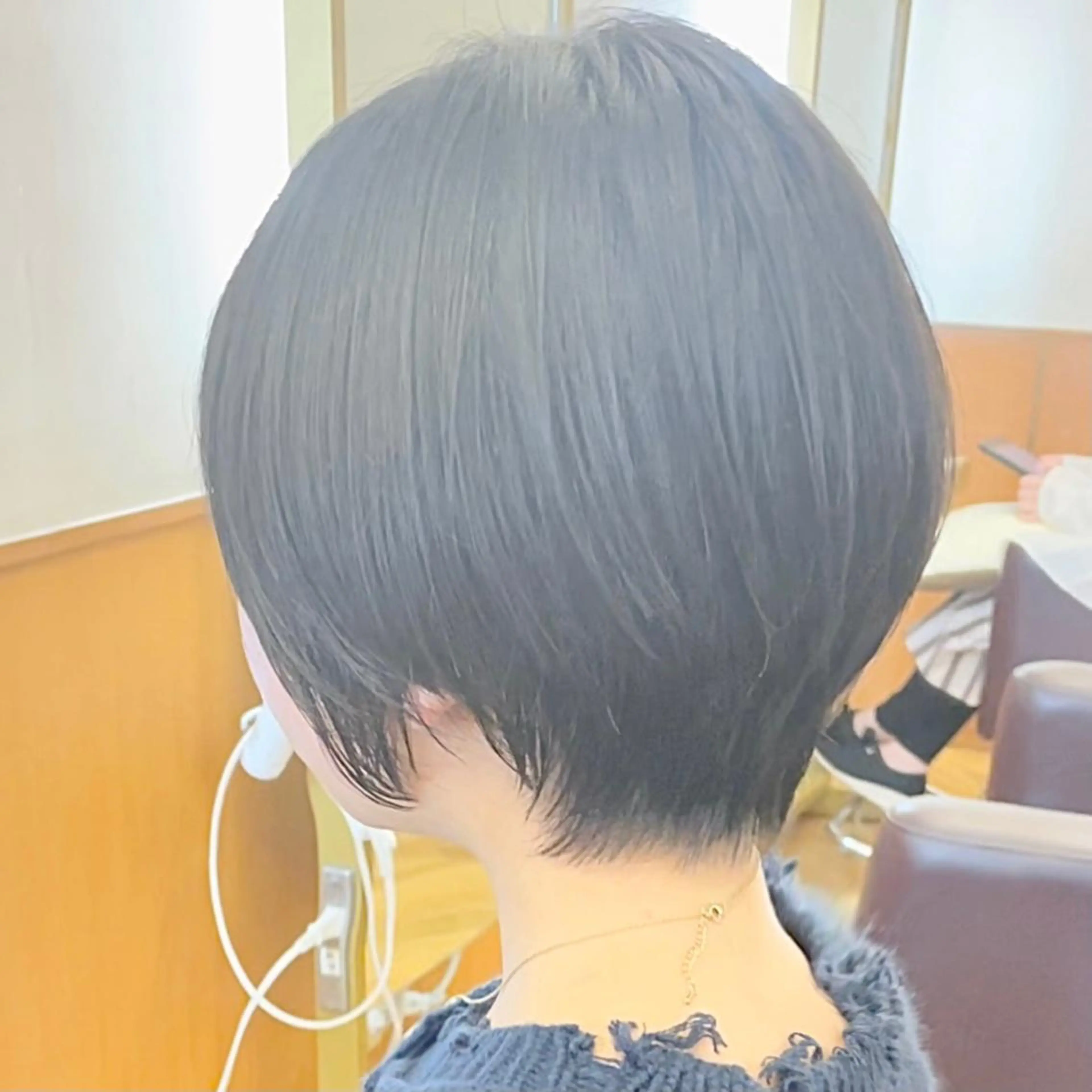 ミディアム カラー ヘアアレンジ キッズ ワンレンボブ 丸みショート 黒髪 ブルーカラー ブルーブラック さわ きょうすけ/ ボブ髪質改善ショートのヘアスタイル