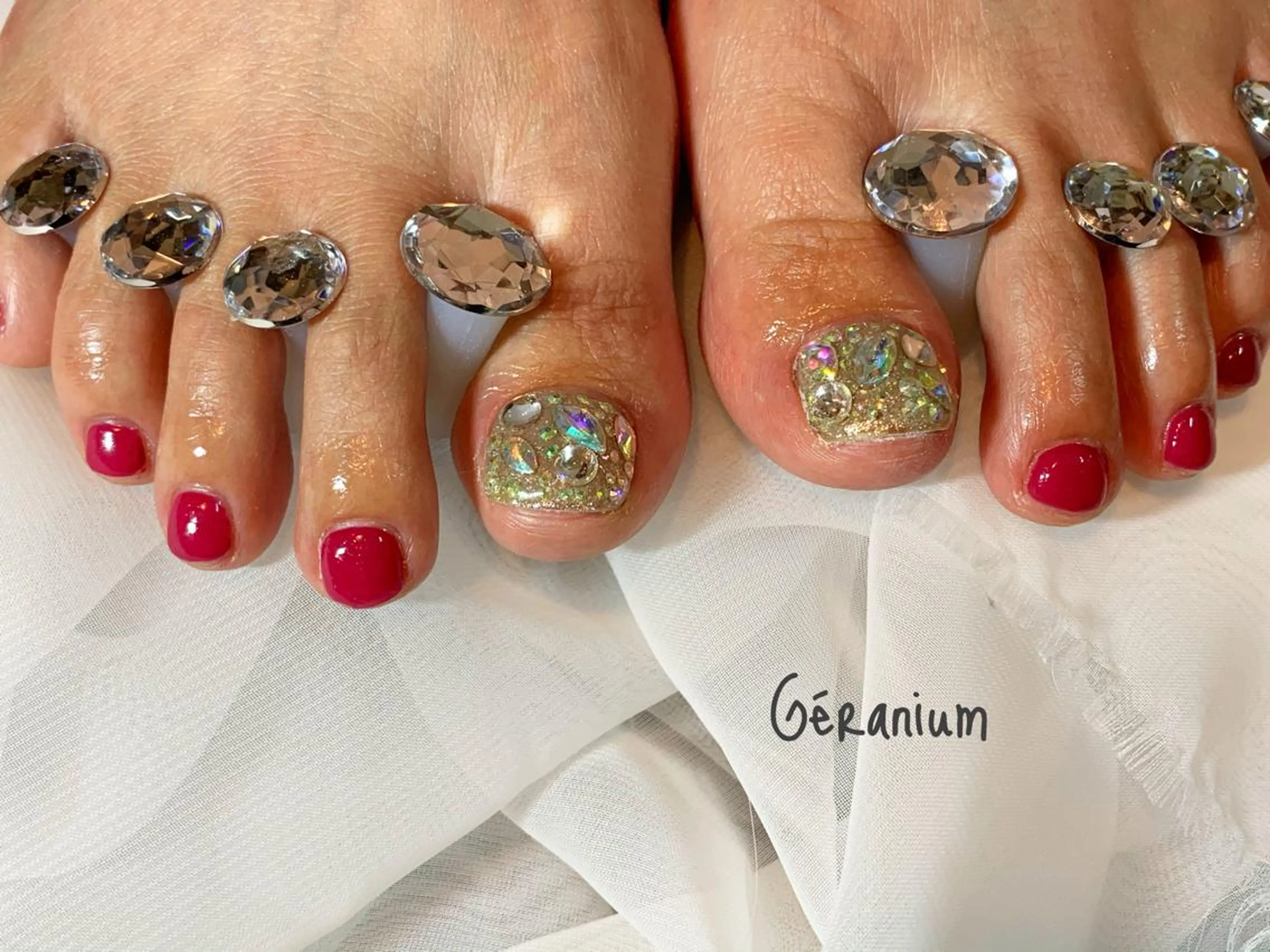 ネイル ハンドネイル フットネイル GéRanium Harukaのネイルデザイン