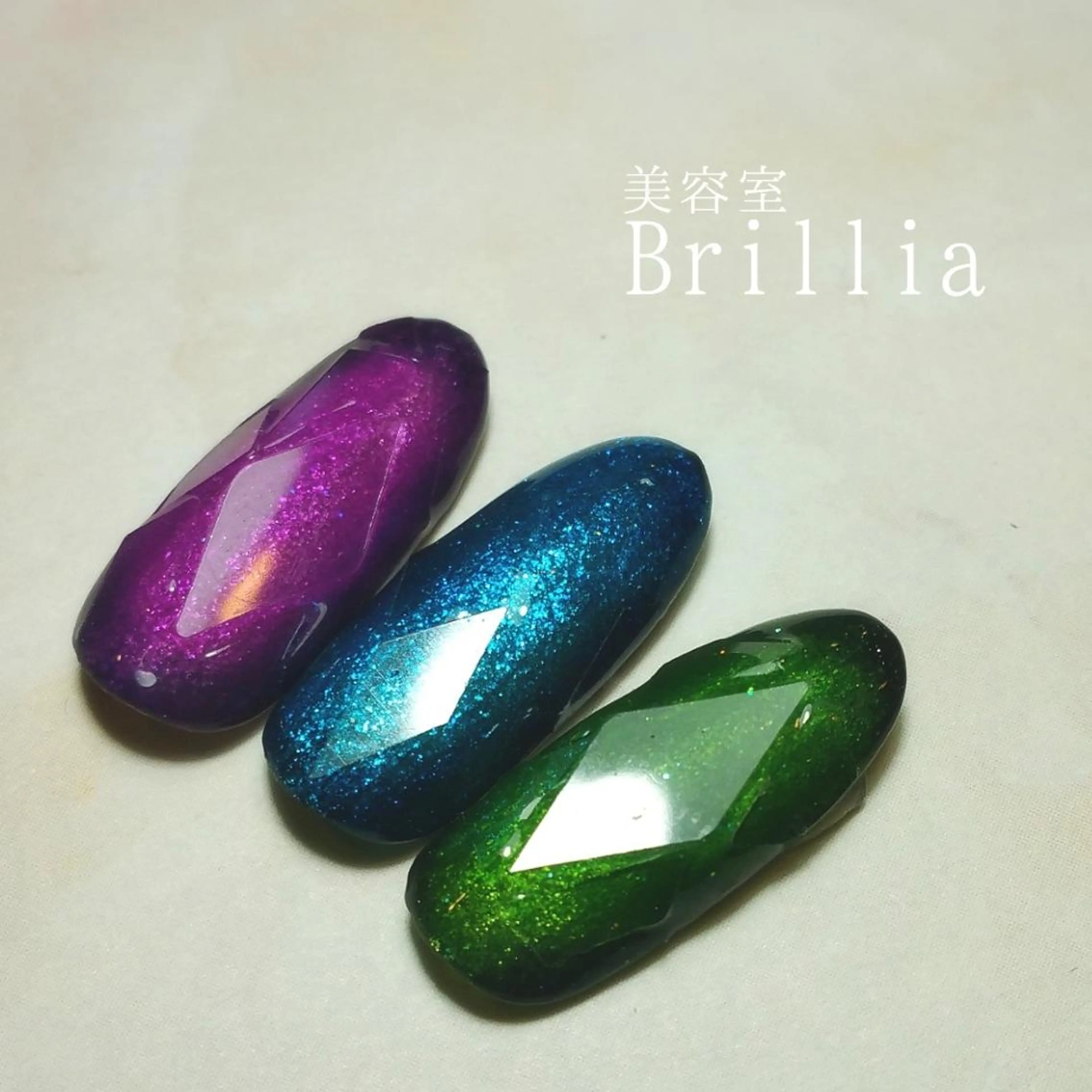 ネイル ハンドネイル 柴田 彩のネイルデザイン