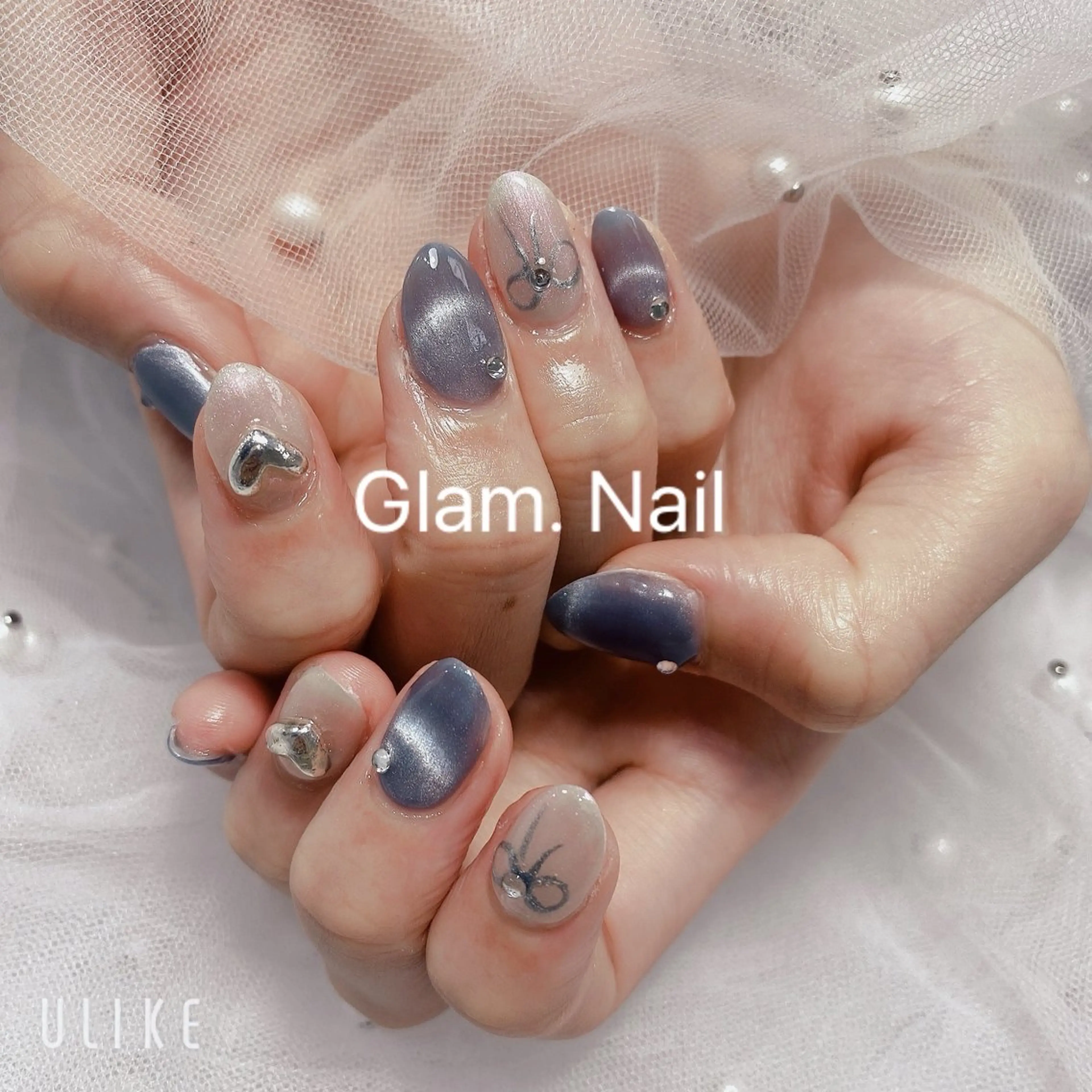 ネイル Glam nail salon所属・リ ナのネイルデザイン