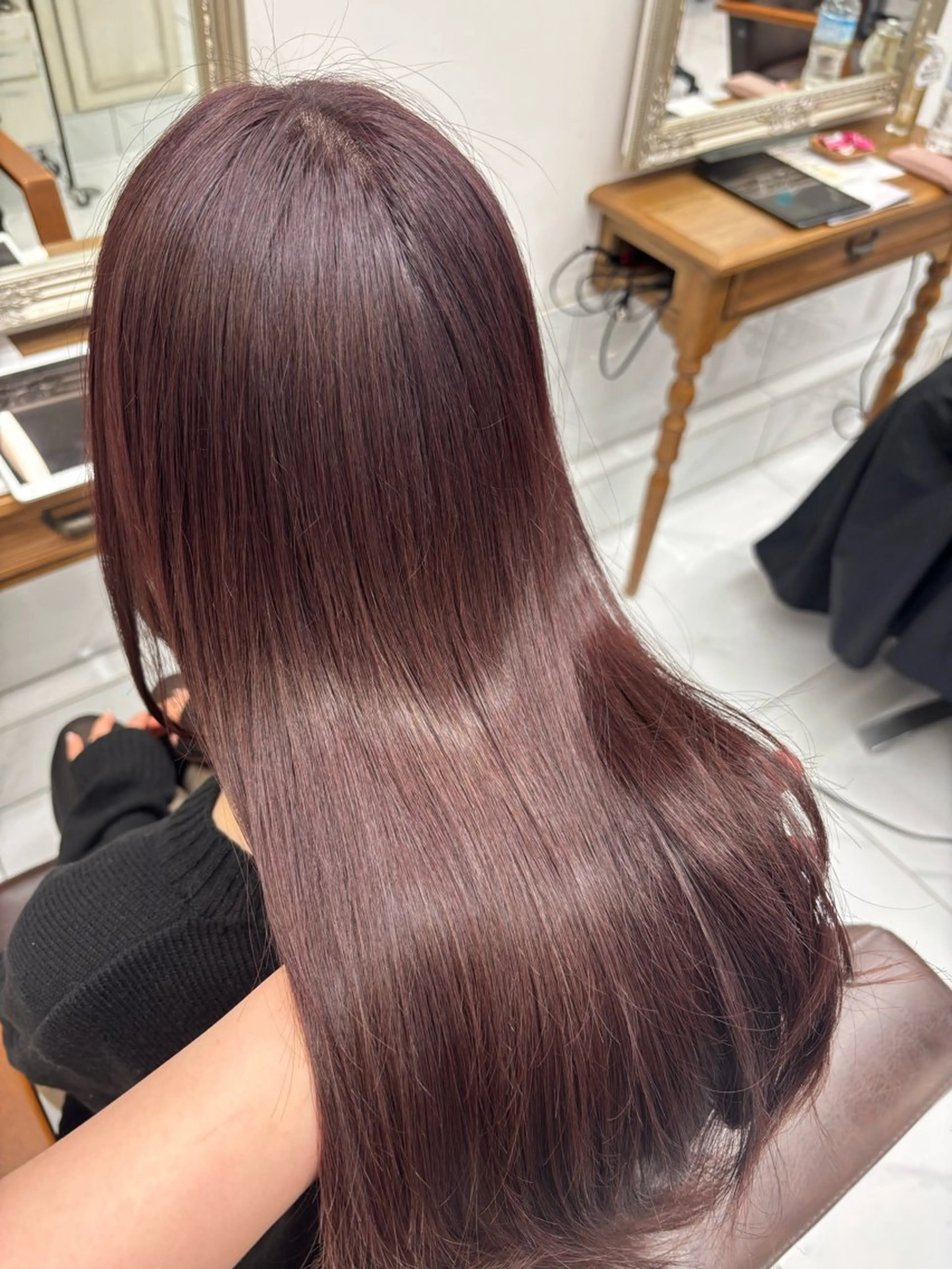 セミロング ヘアカラー トリートメント 髪質改善カラー✨ るな🕊🫧のヘアスタイル