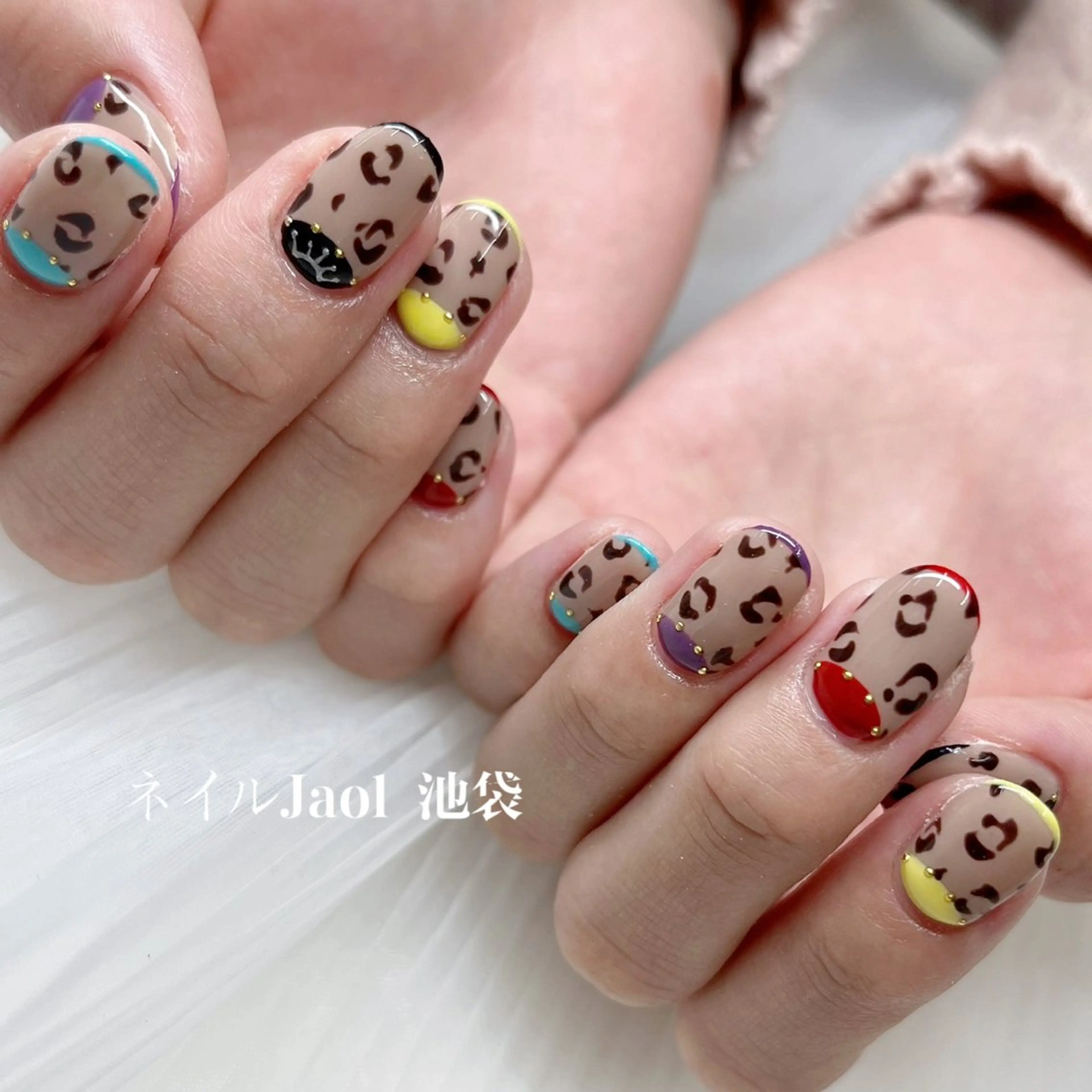 ミディアム ハンドネイル nail jaol池袋店所属・ネイルJaol 池袋のネイルデザイン